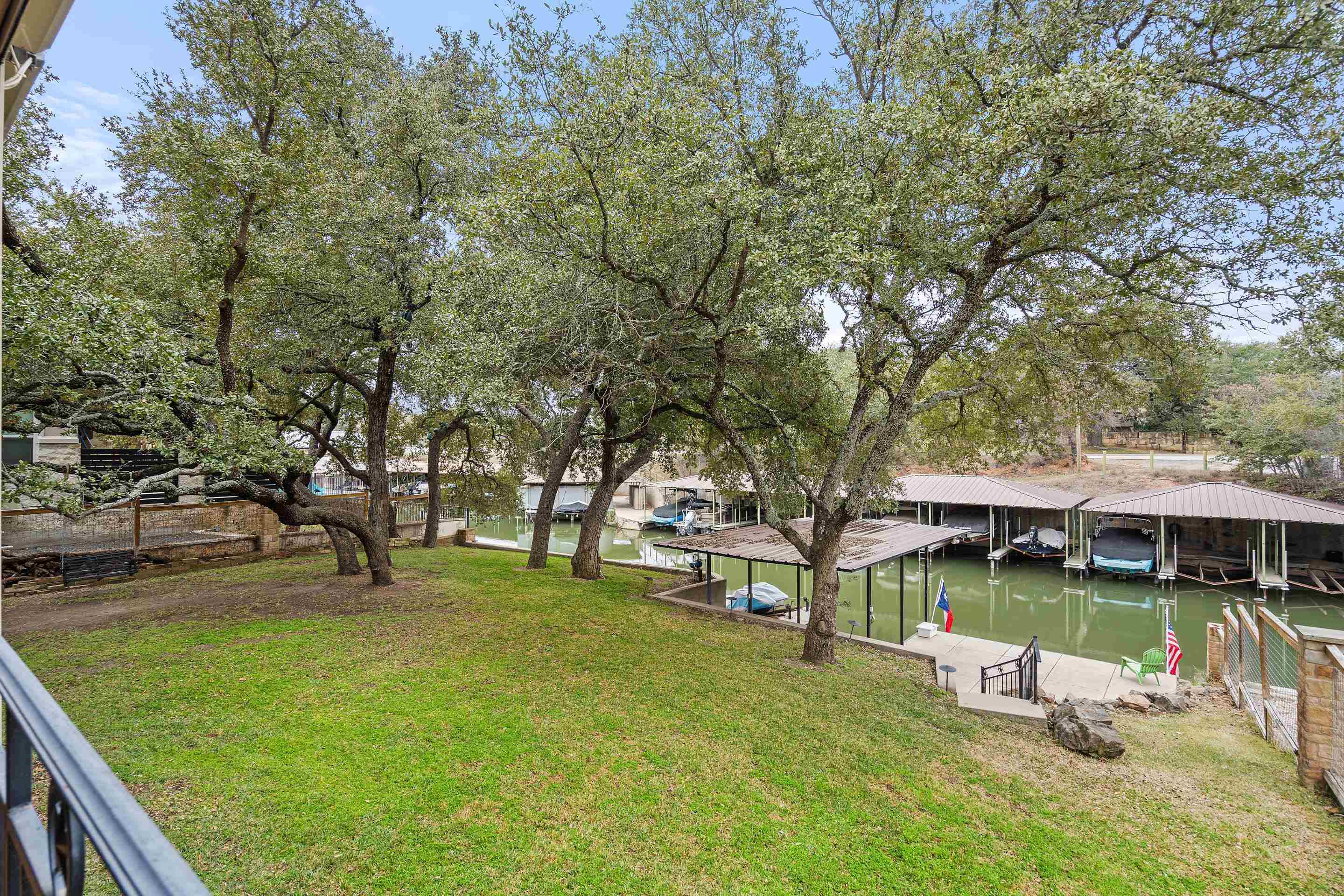 118 Bridgepoint Drive