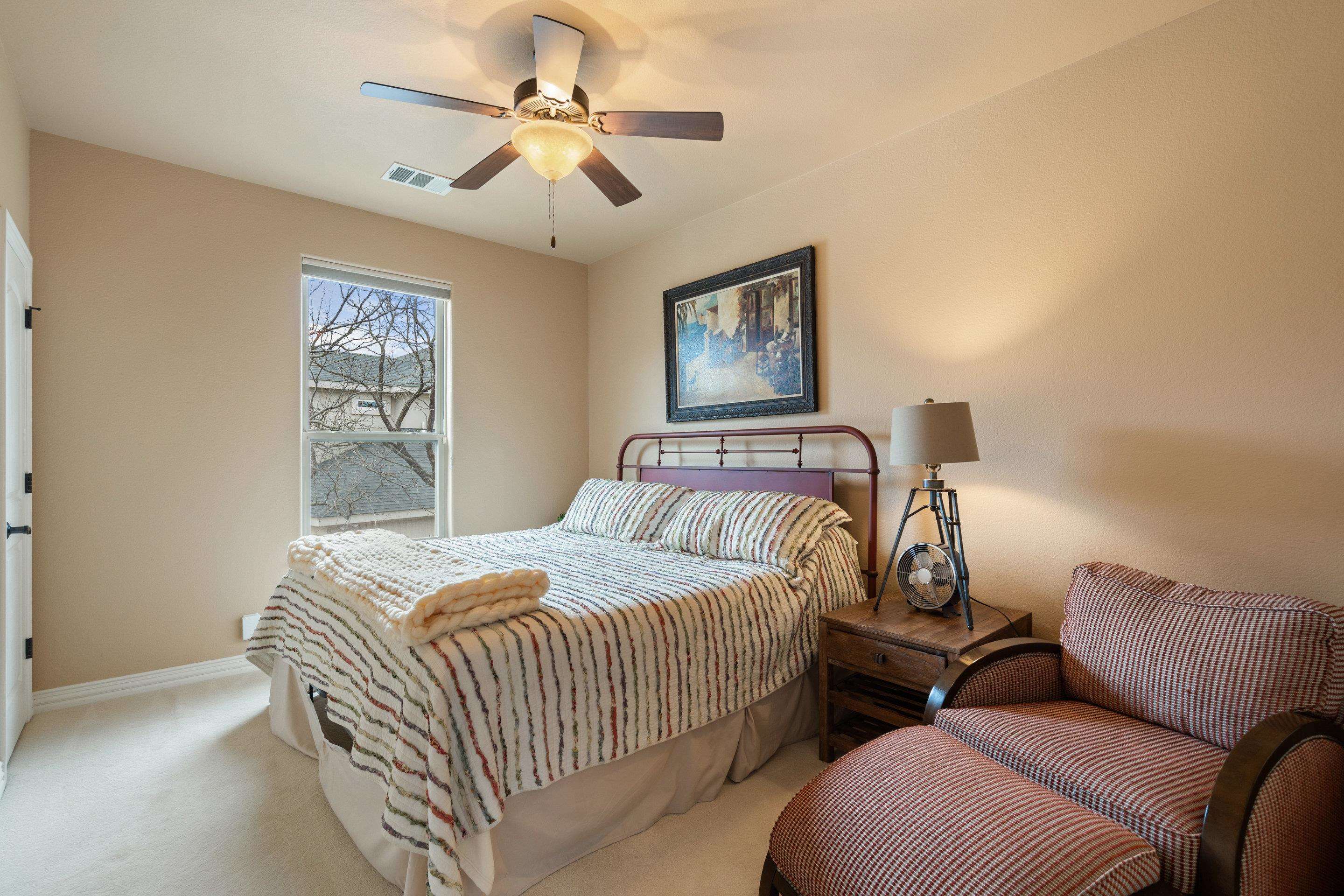 118 Bridgepoint Drive