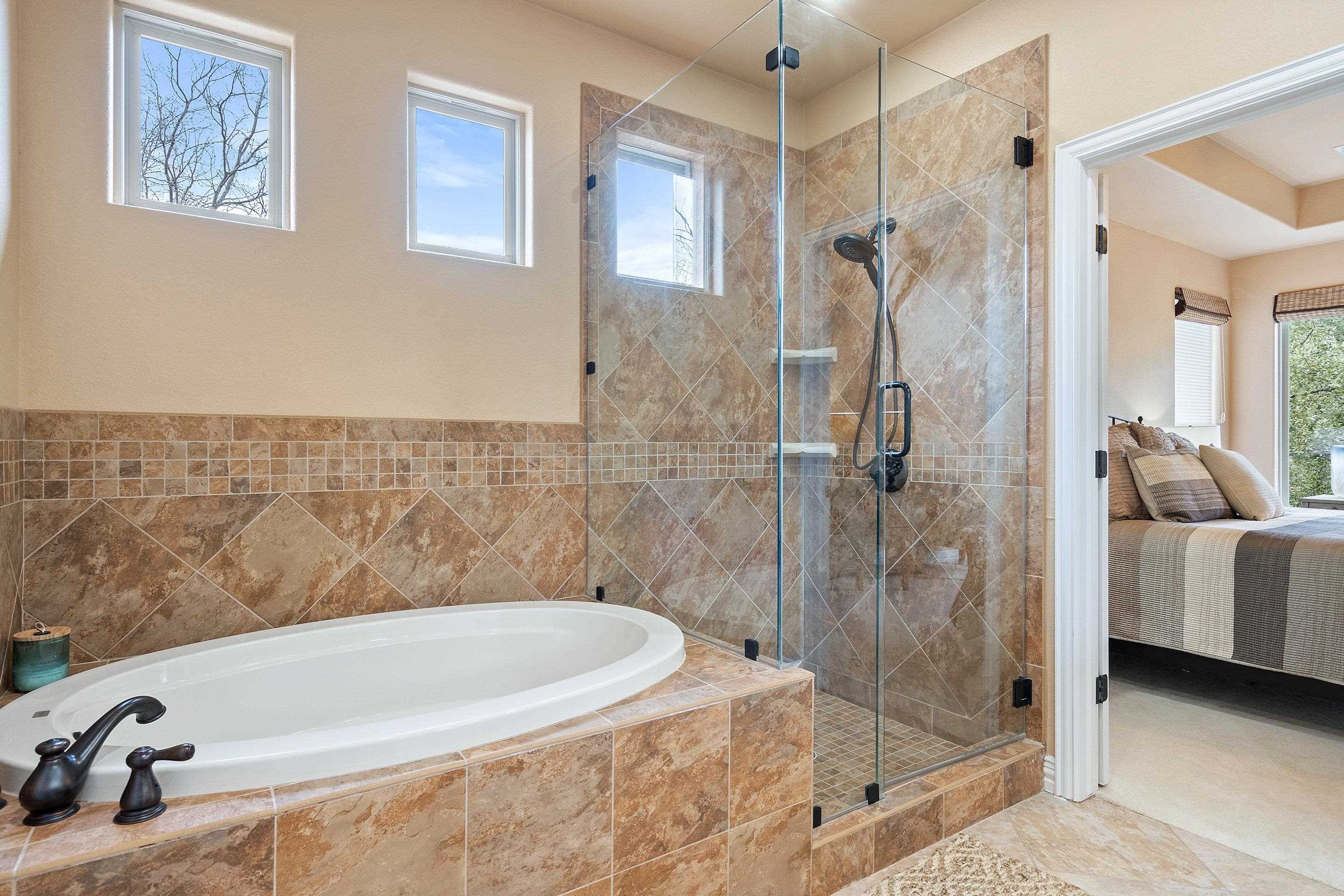 118 Bridgepoint Drive