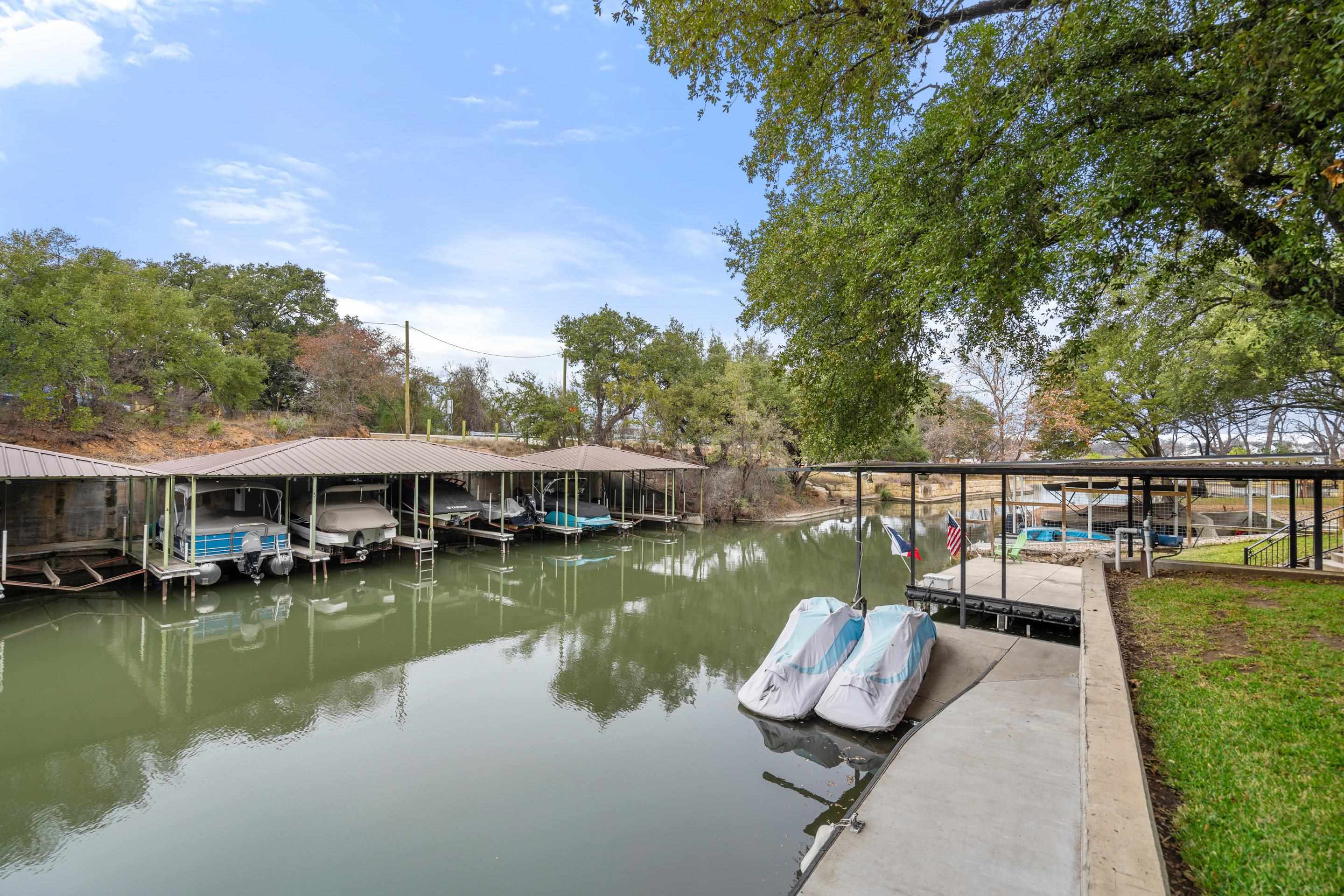 118 Bridgepoint Drive