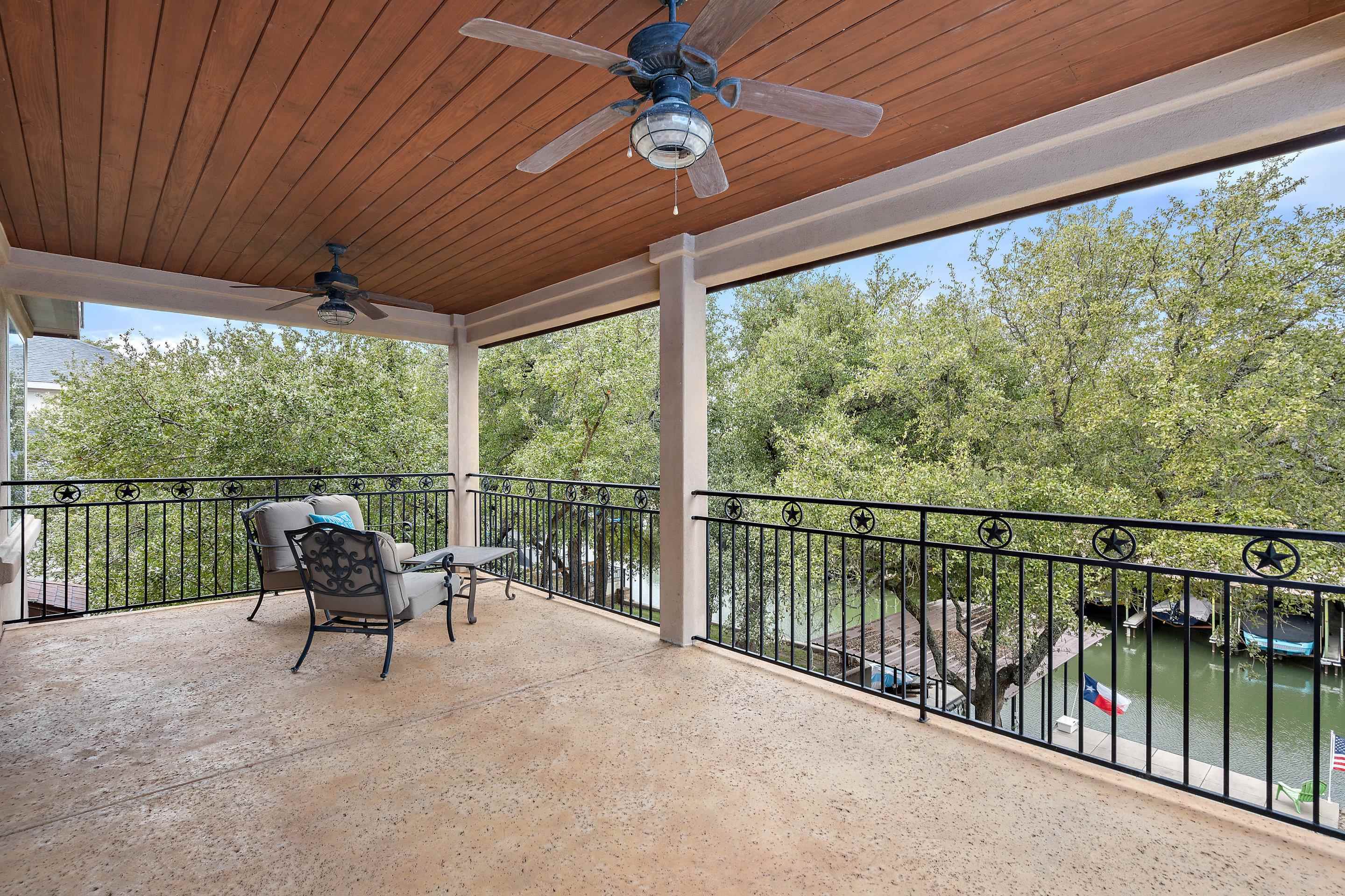 118 Bridgepoint Drive