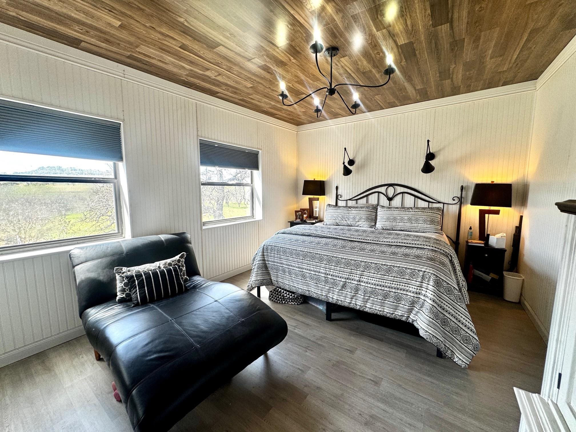 6410 Gray Rd.
