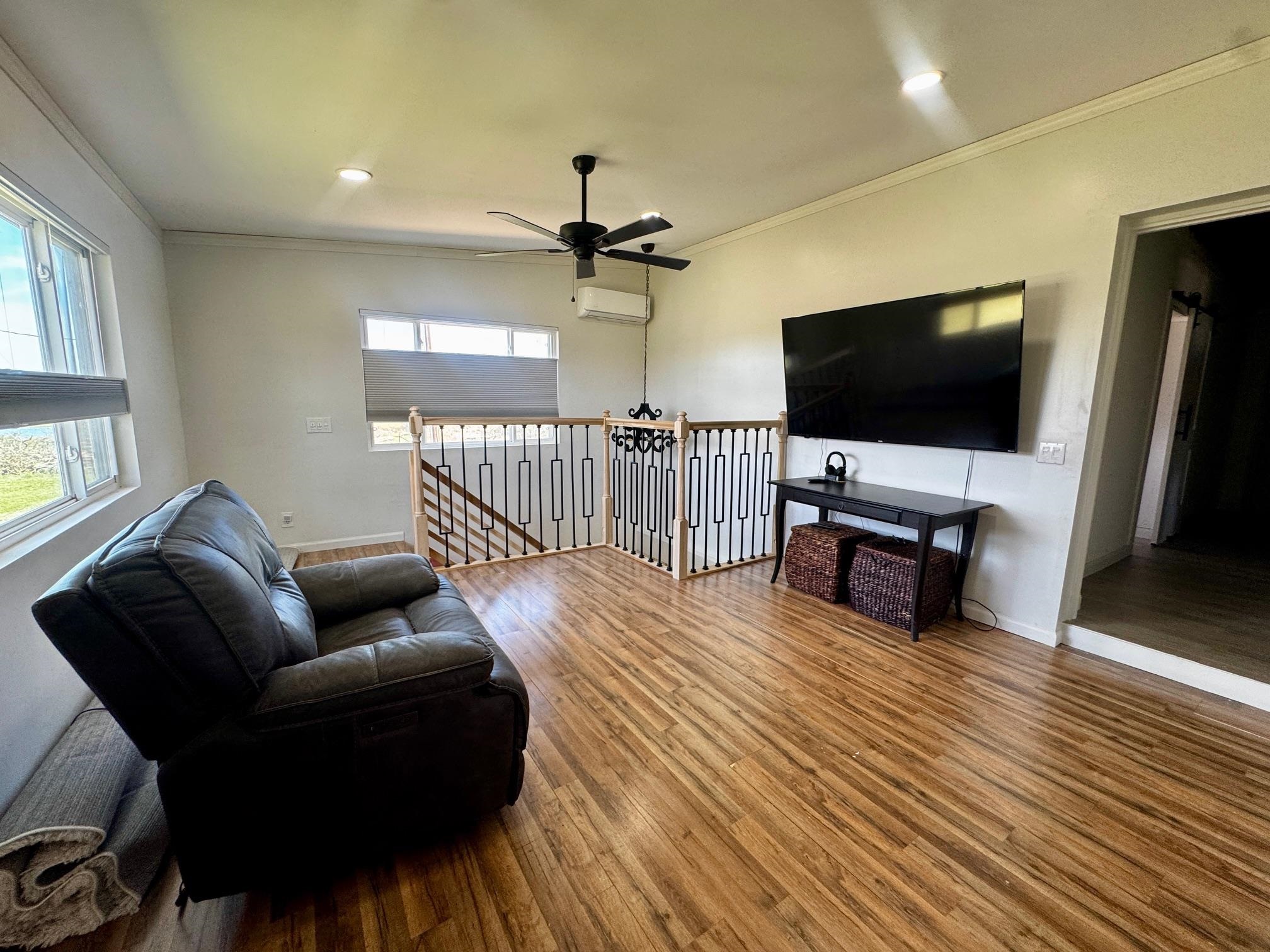 6410 Gray Rd.