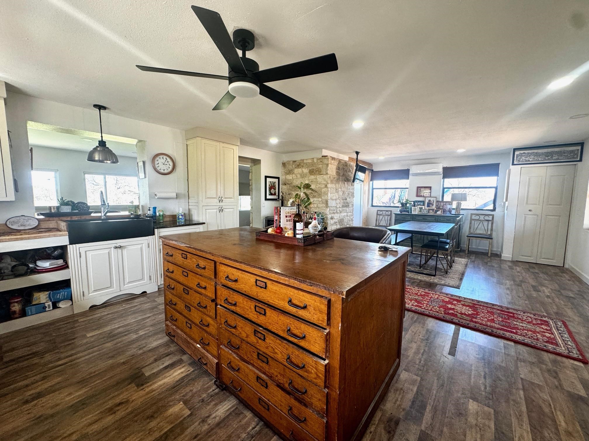 6410 Gray Rd.