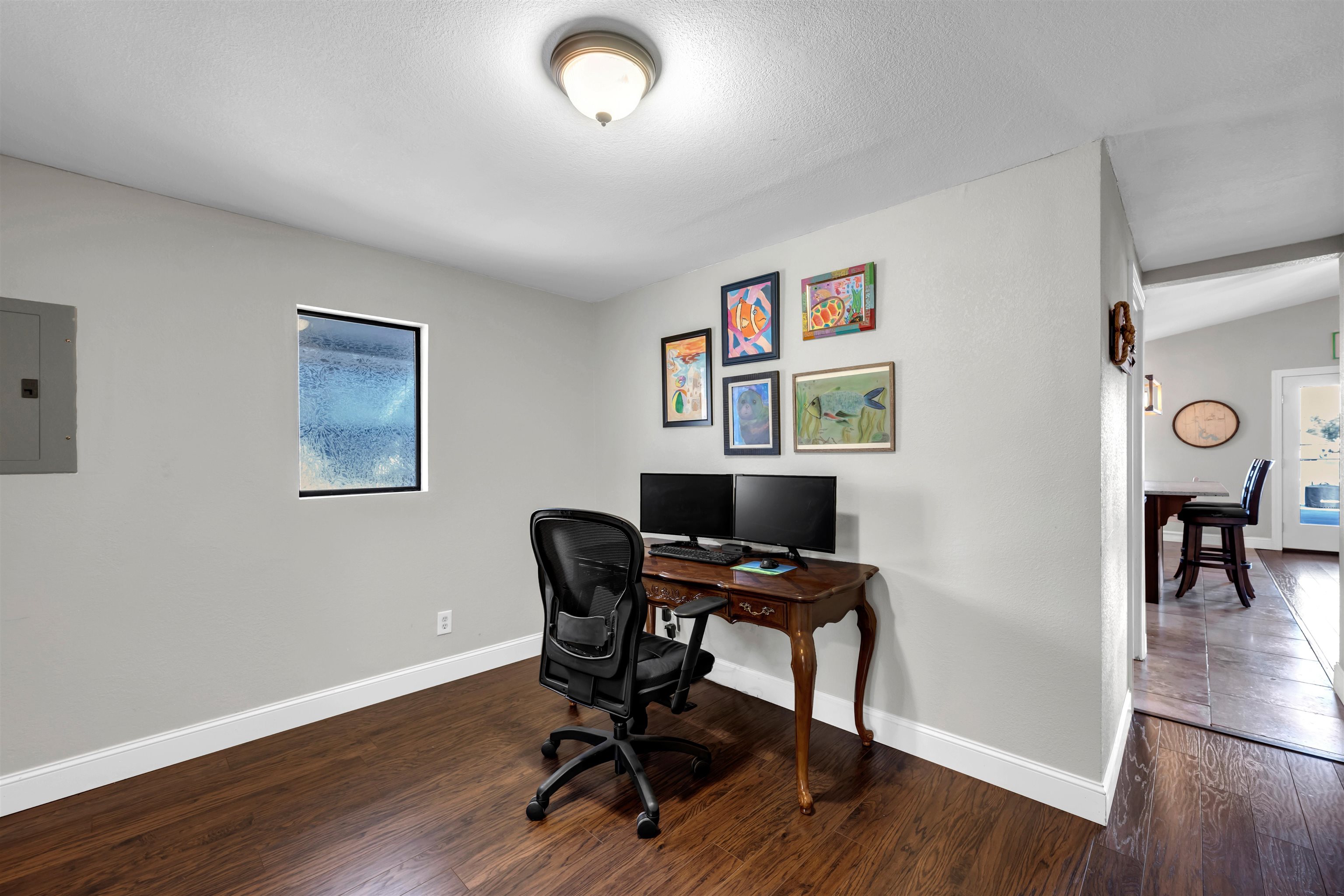 118 S Shorewood Drive