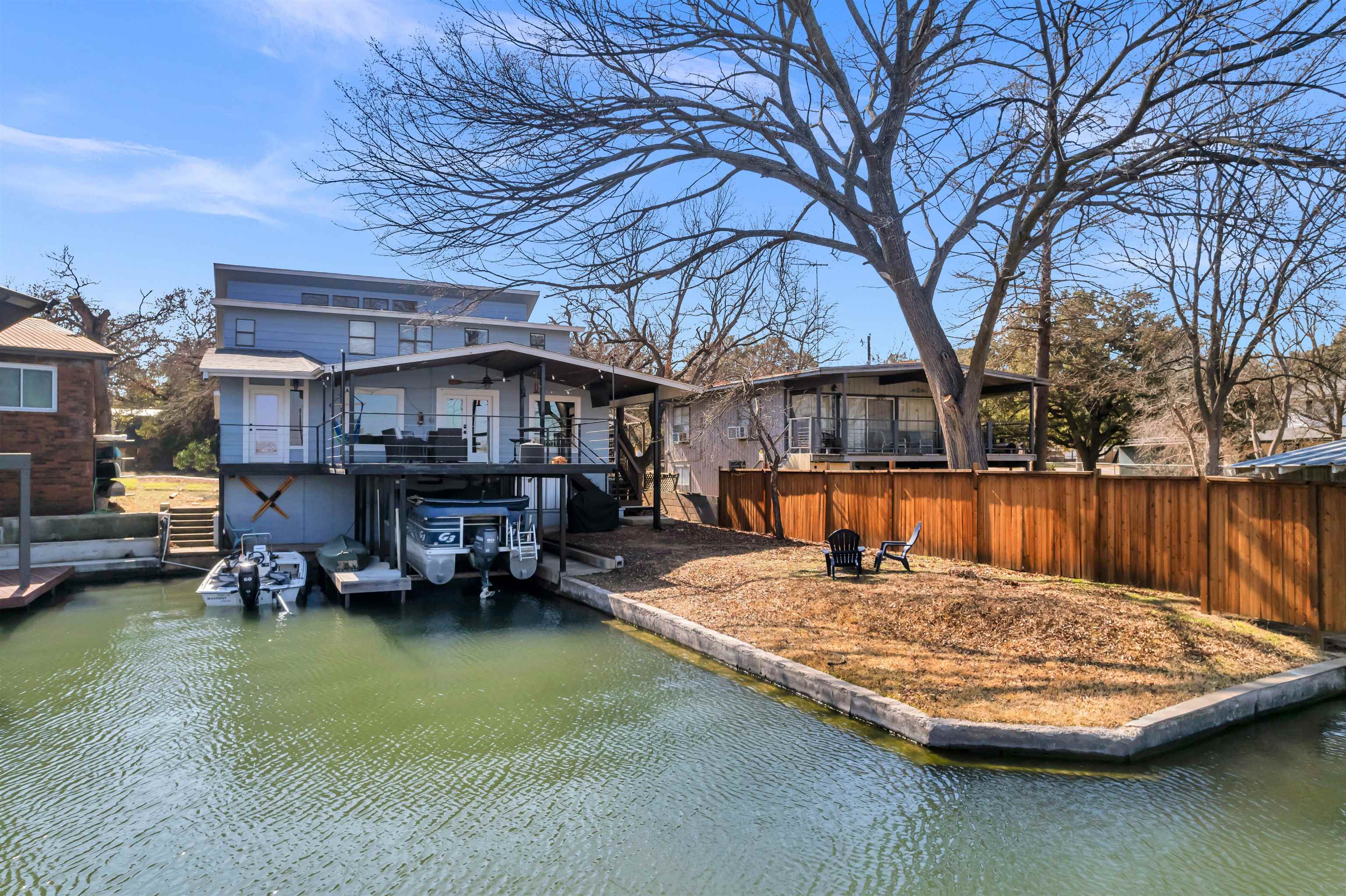 118 S Shorewood Drive