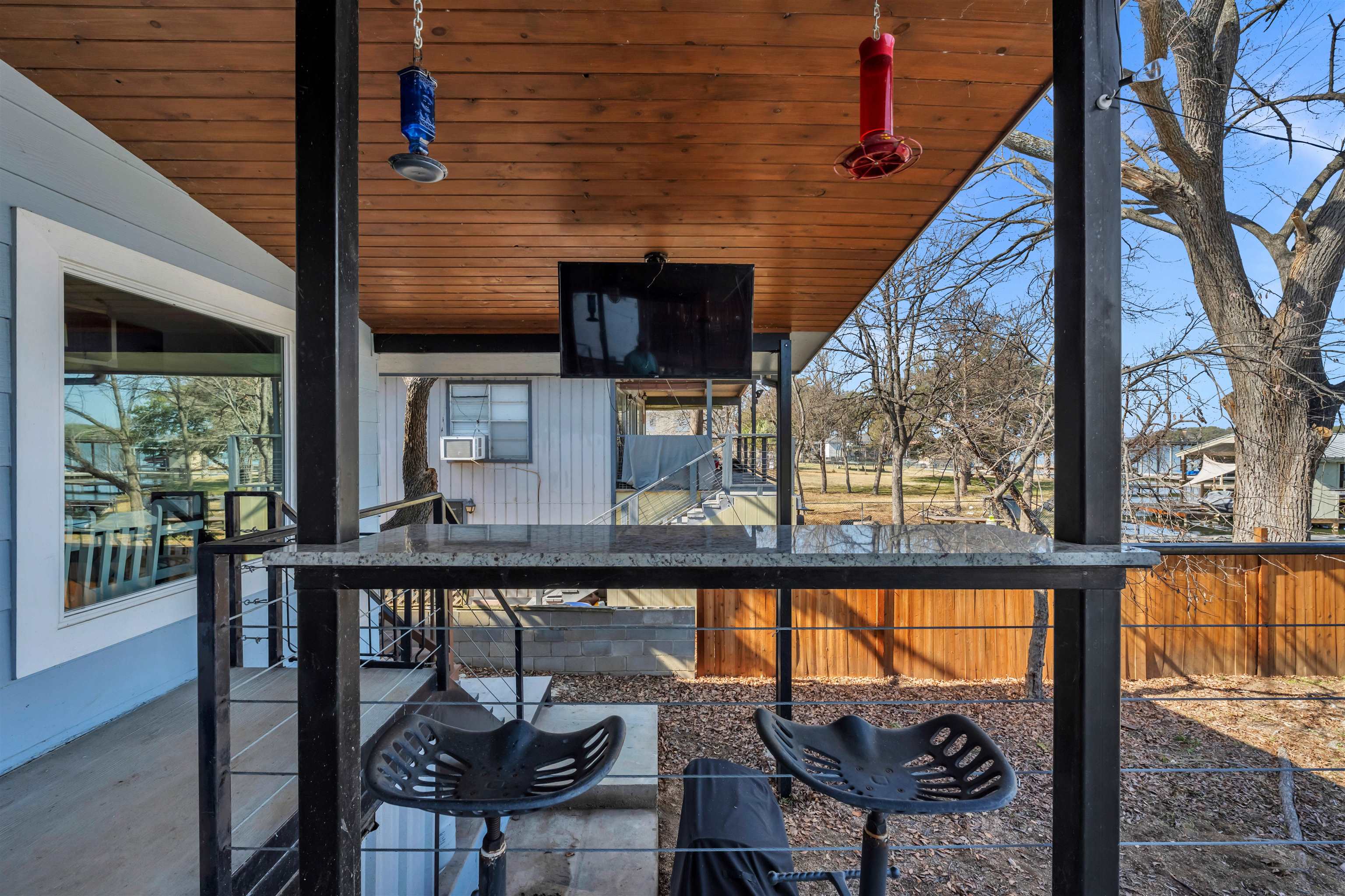 118 S Shorewood Drive