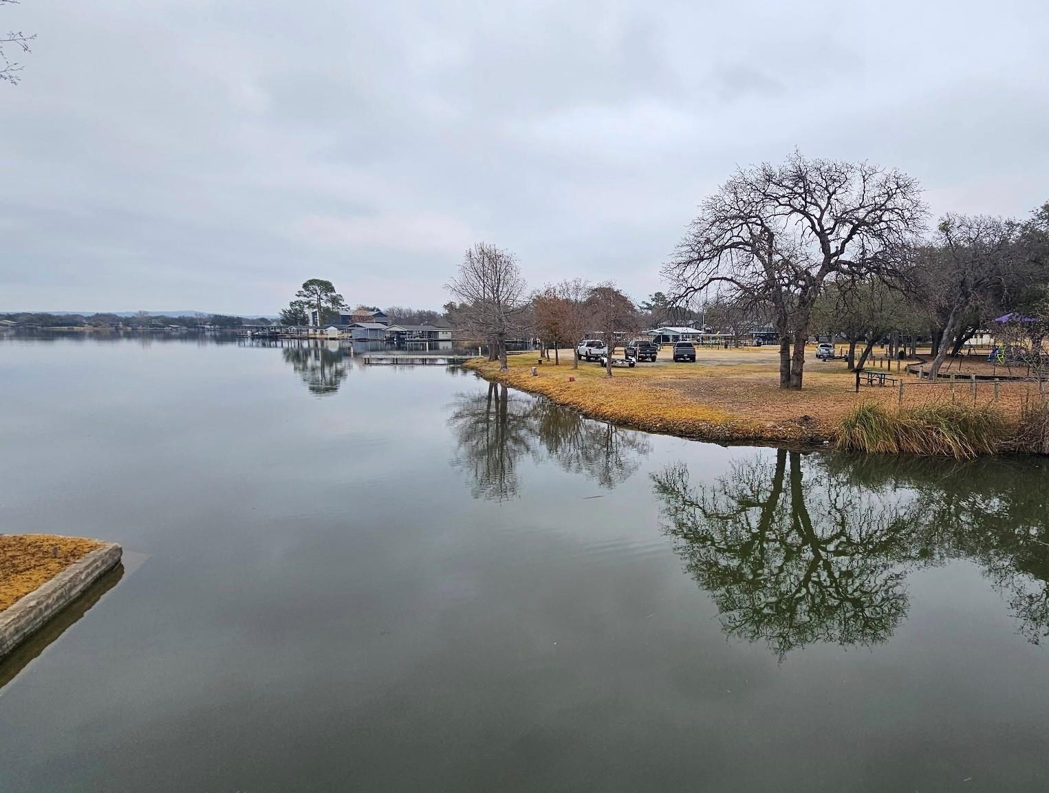 118 S Shorewood Drive