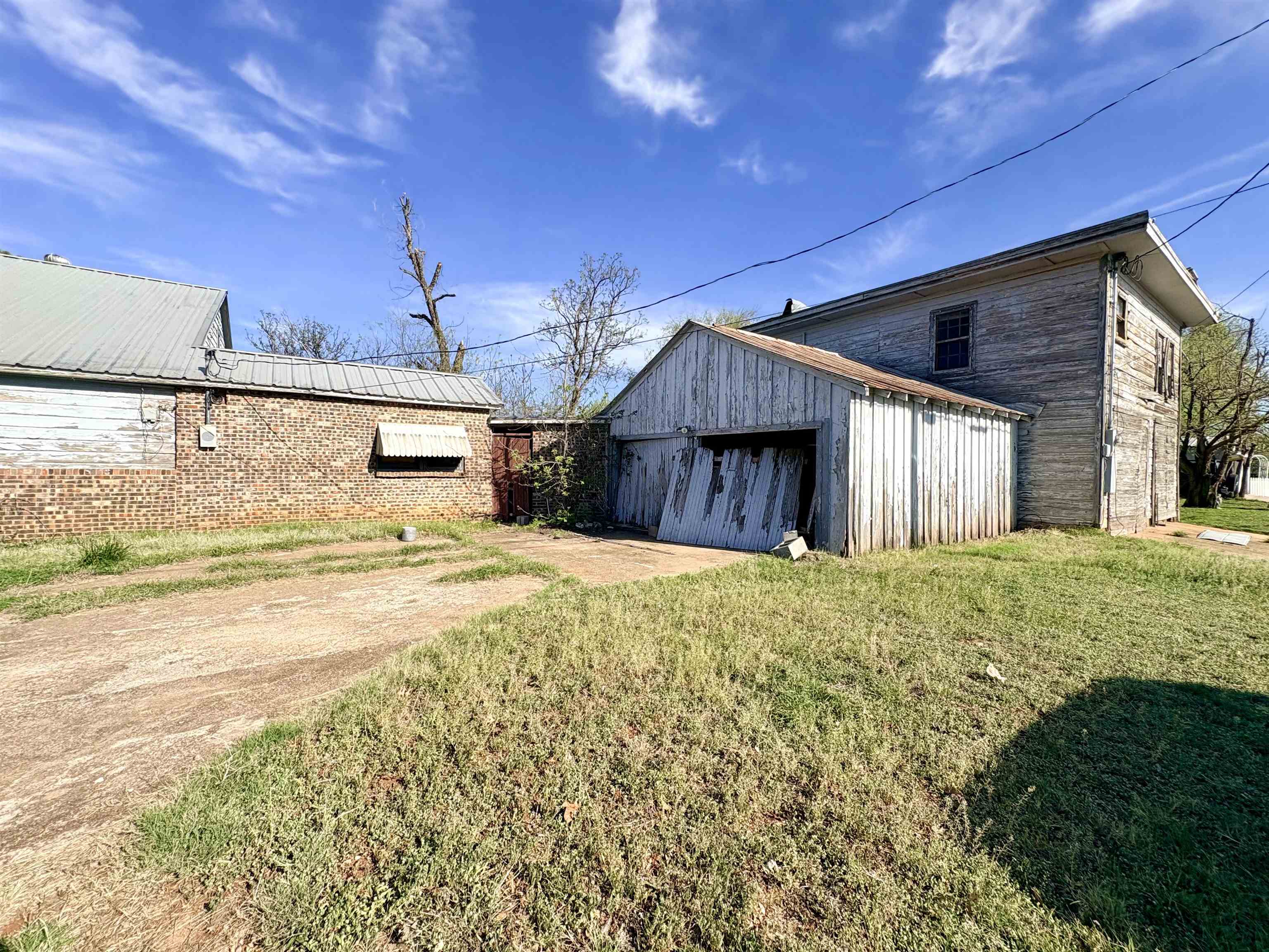 408 W Main Street