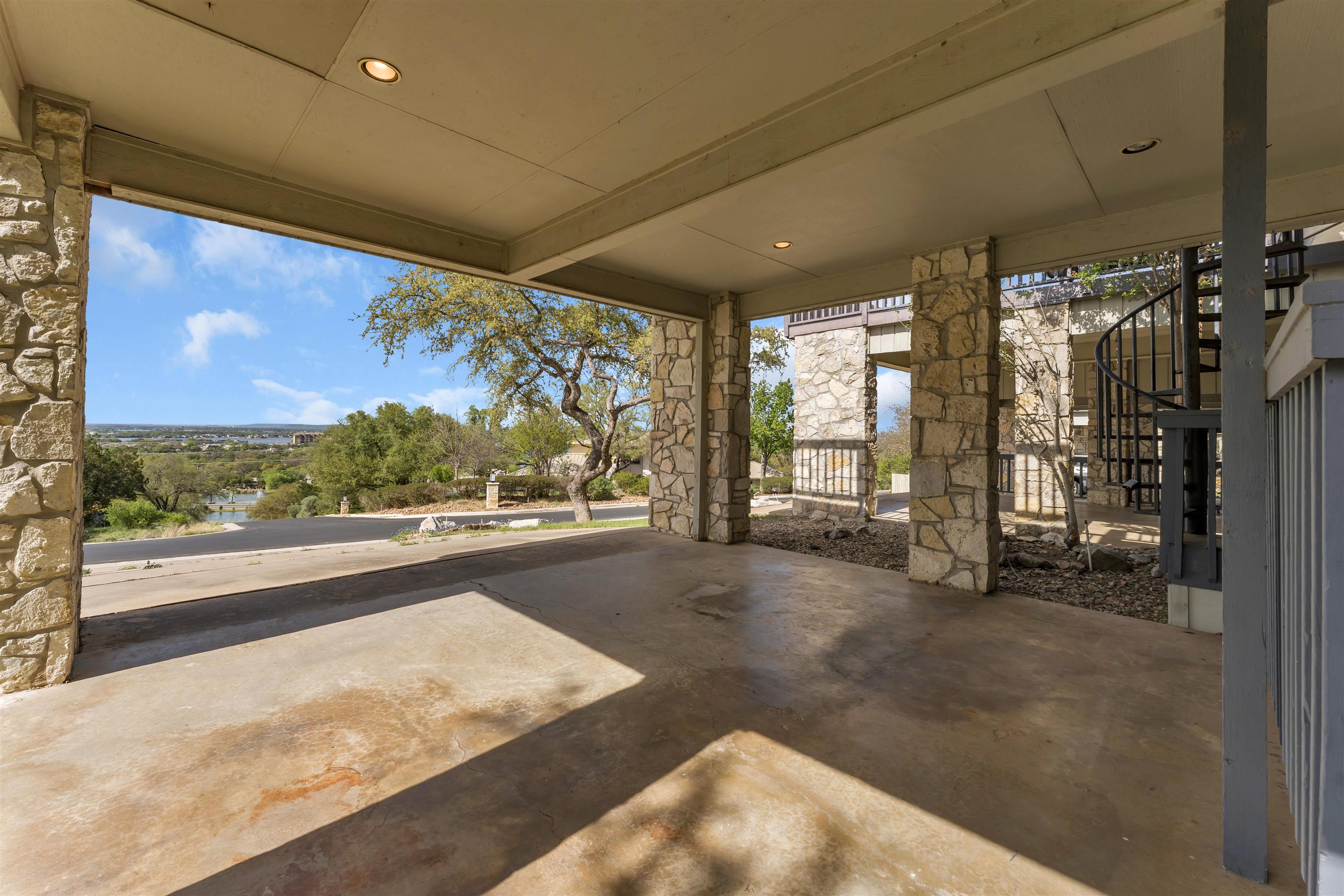 501 Highlands #13 Boulevard