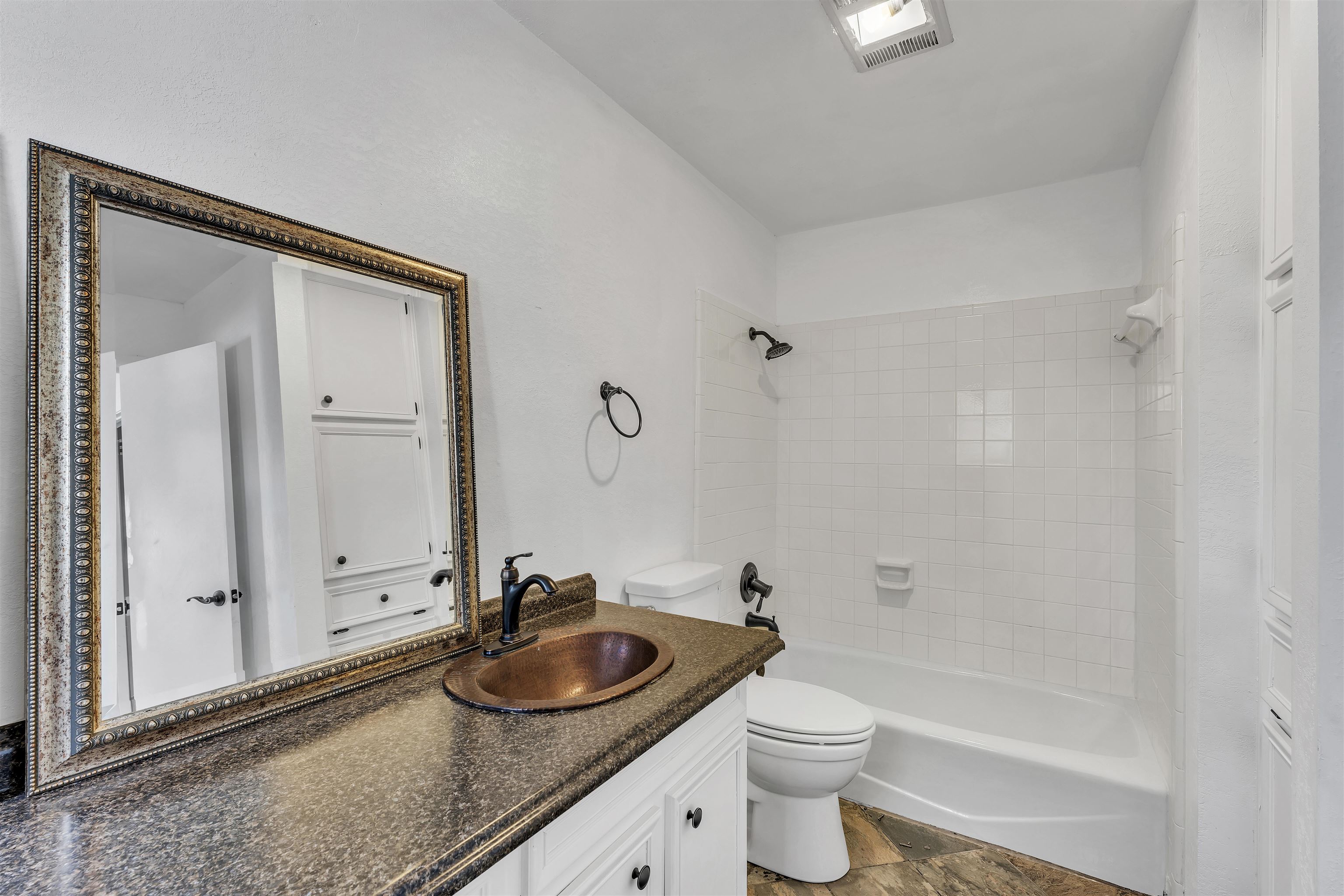 501 Highlands #13 Boulevard