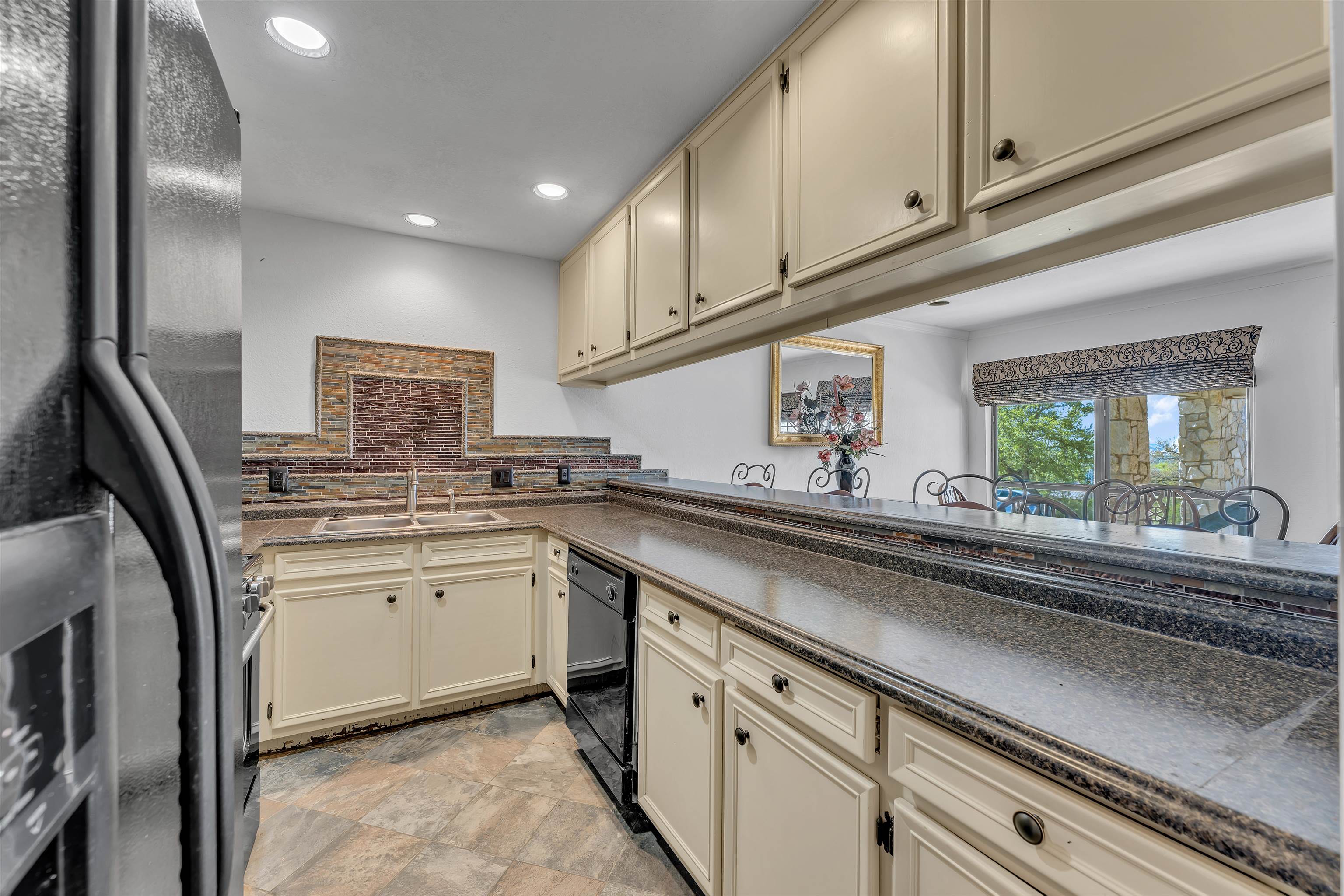 501 Highlands #13 Boulevard