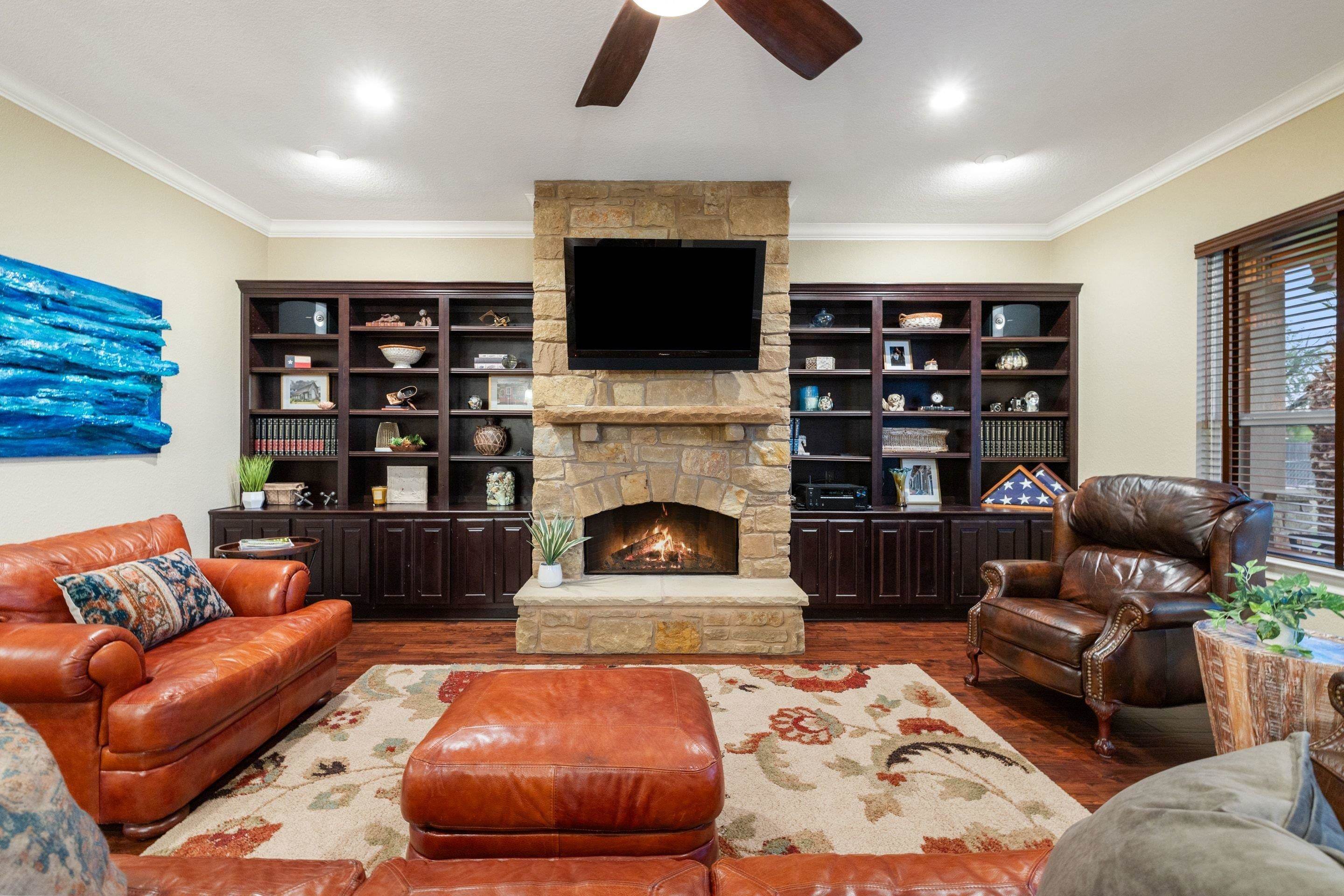348 Carlson Circle