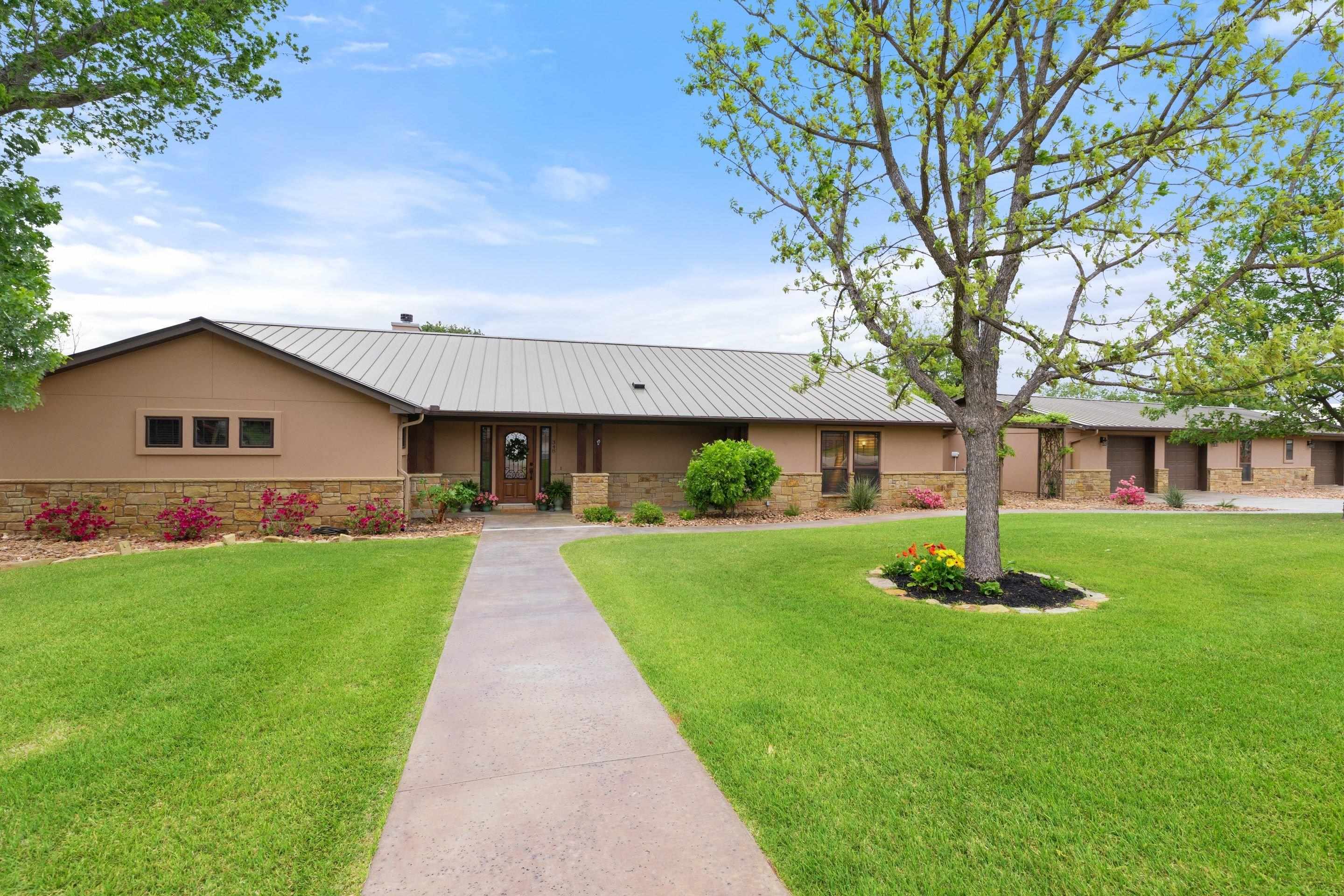 348 Carlson Circle