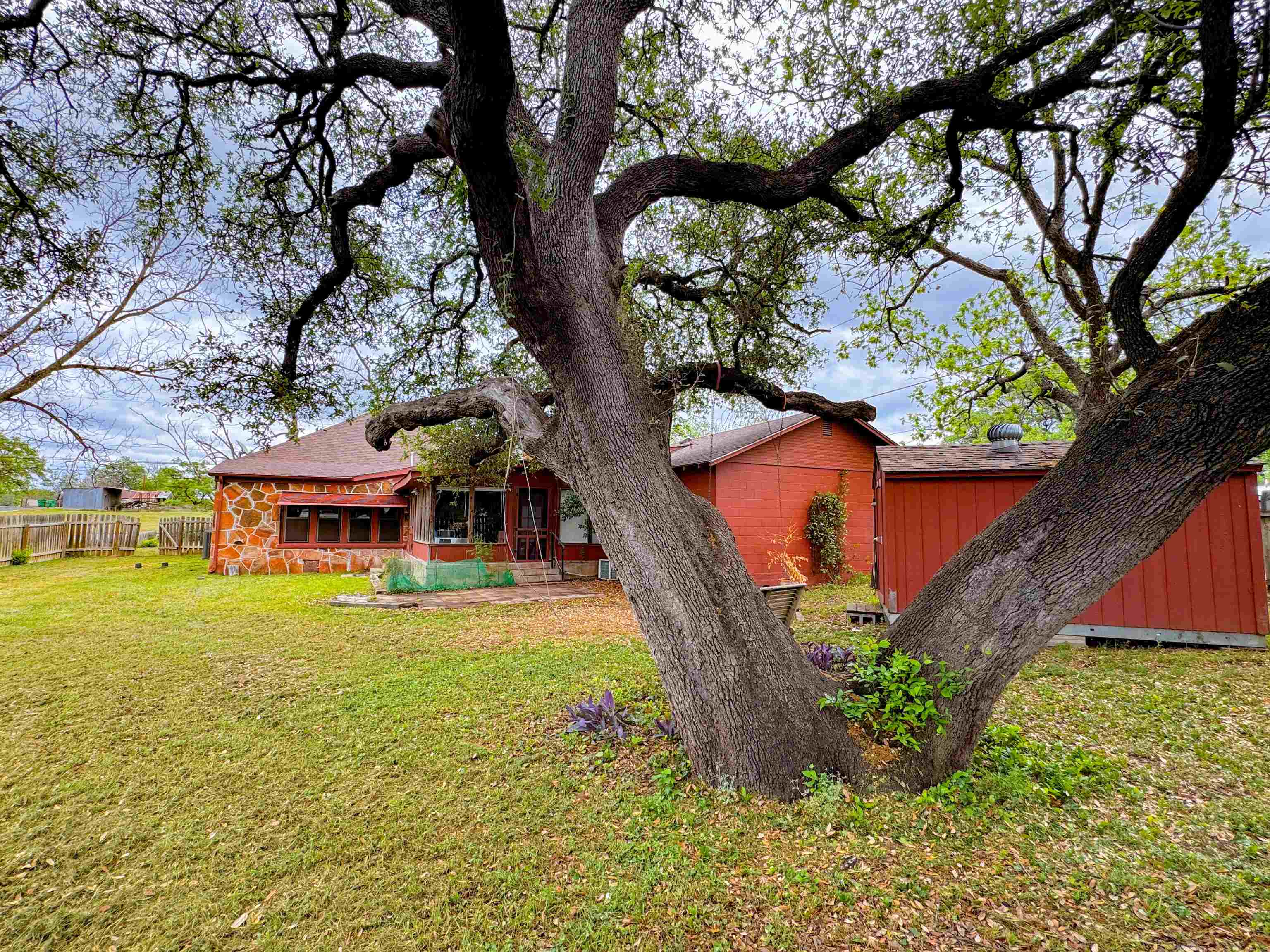 1209 Oatman Street