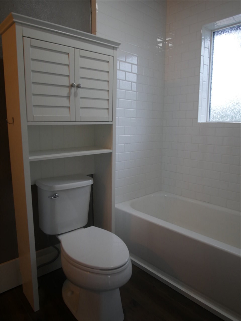 104A W. Wallace Street