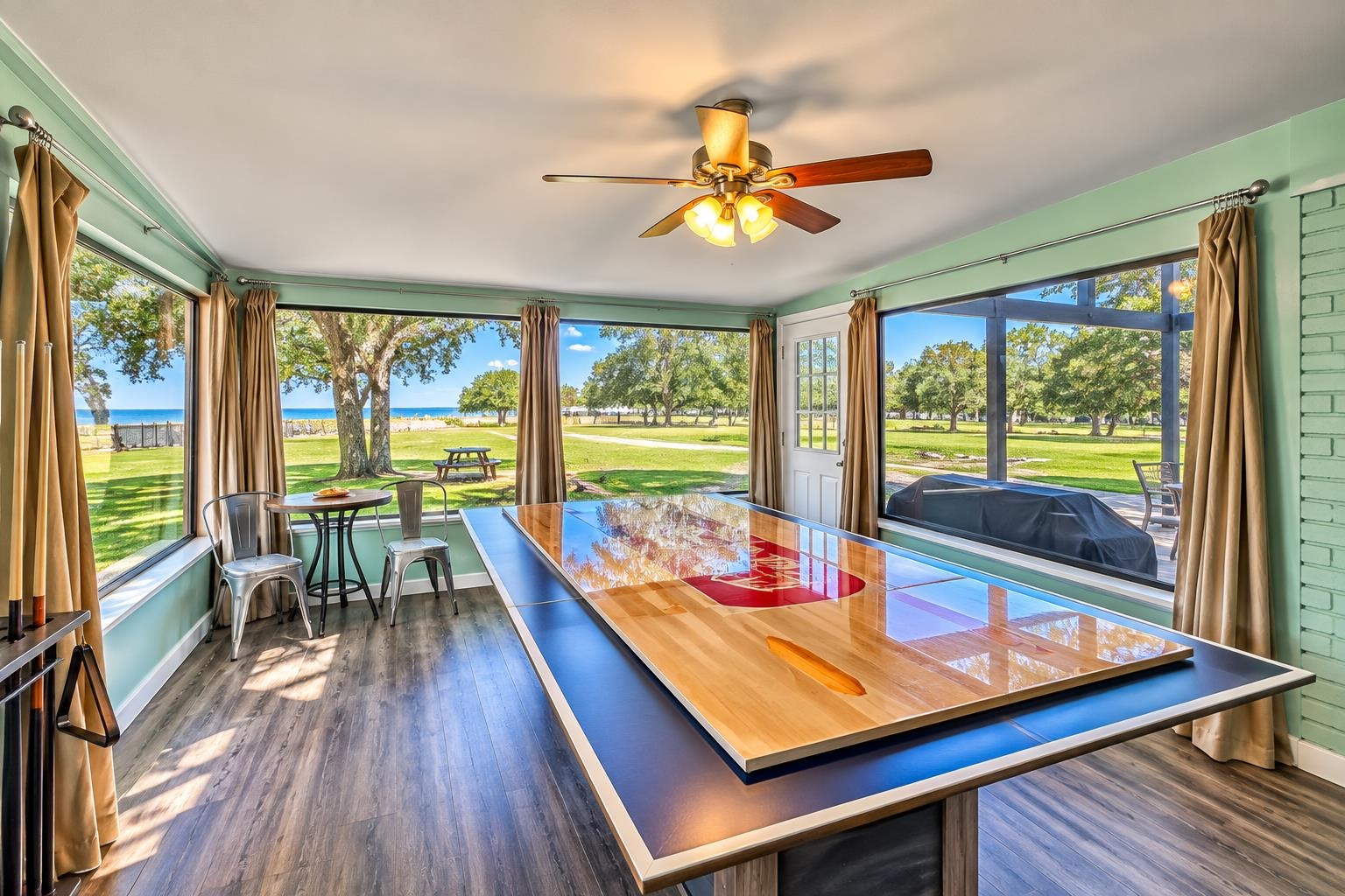 724 S Chaparral