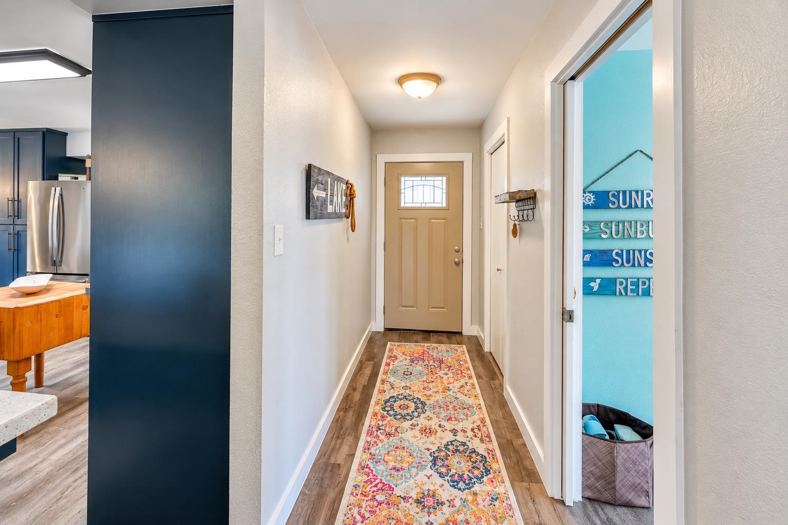 724 S Chaparral