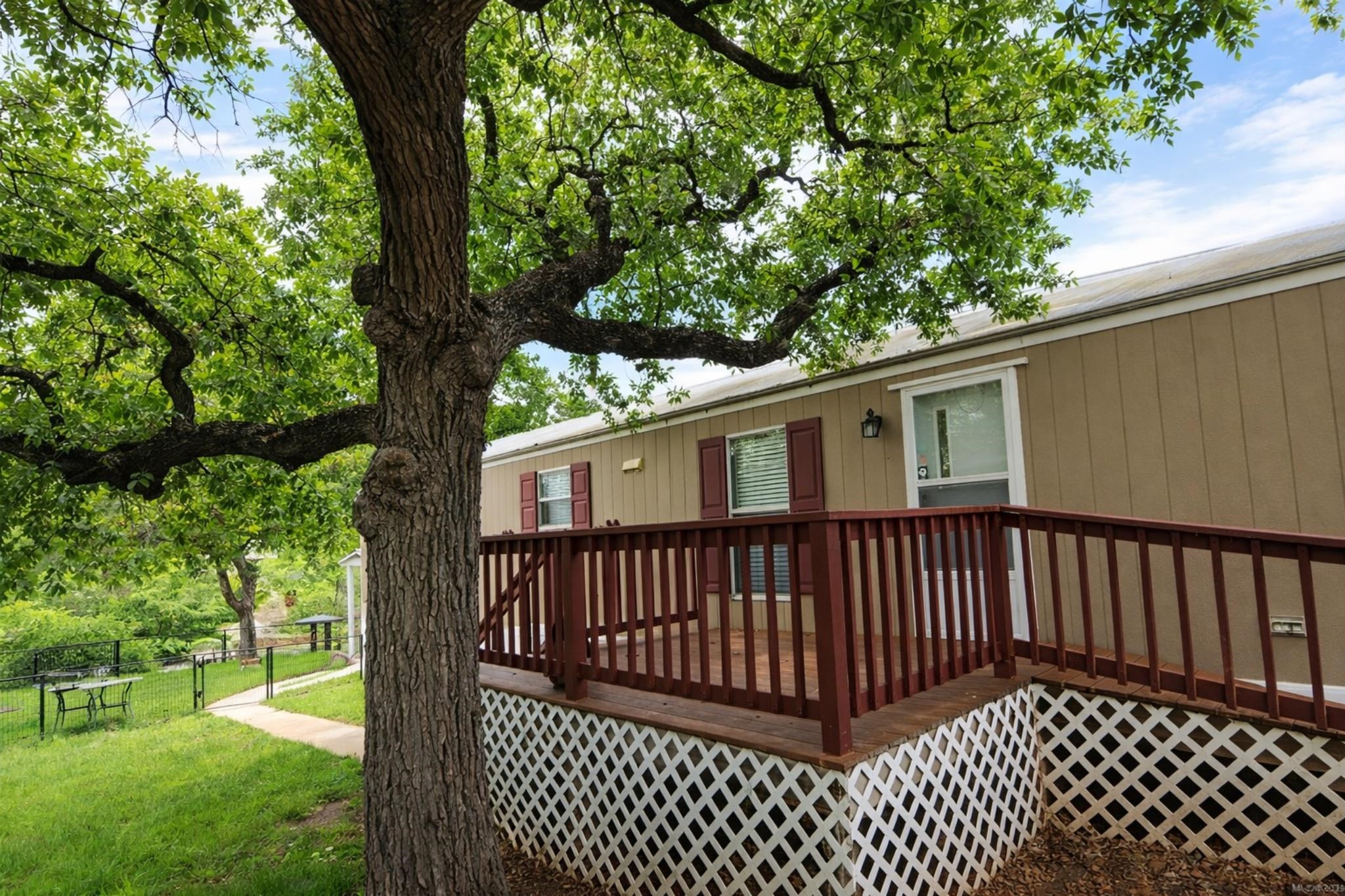 120 Highline Cutoff Drive