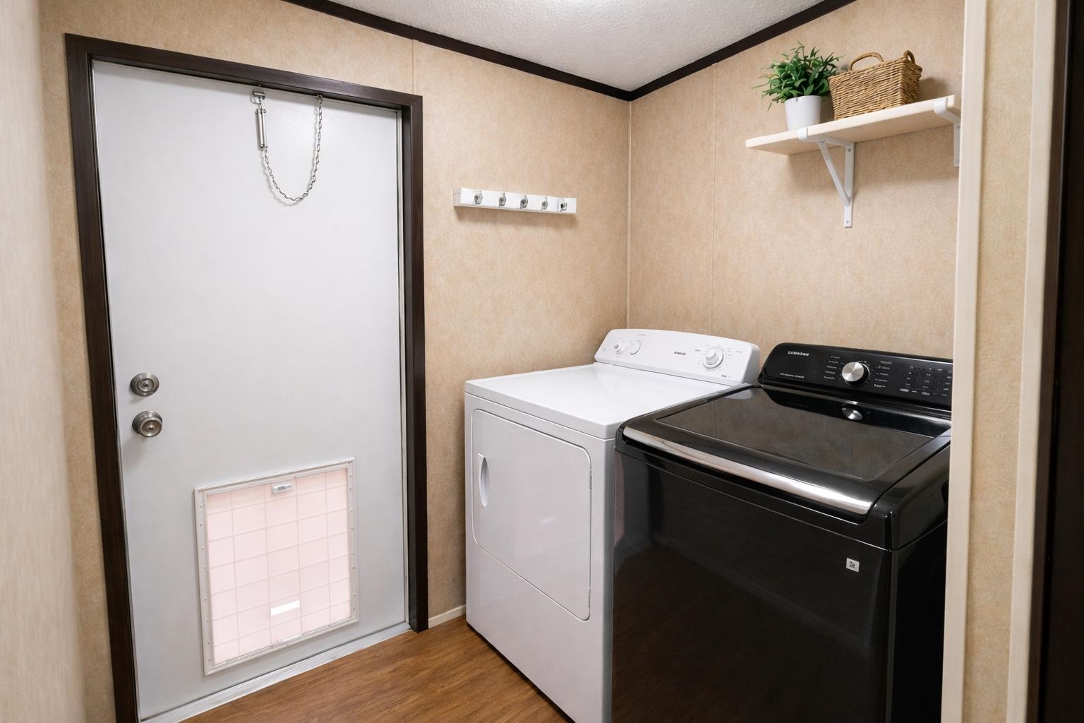 120 Highline Cutoff Drive