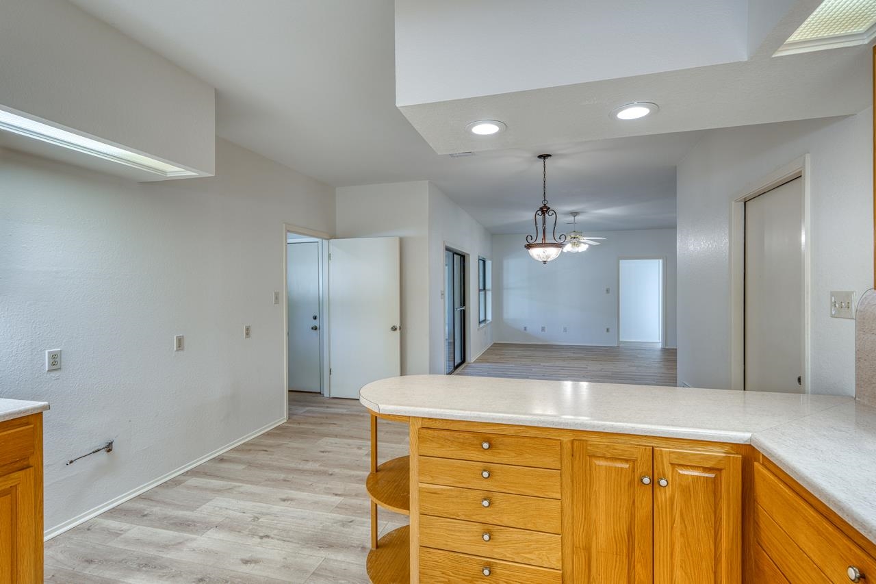 405 E Granite Street