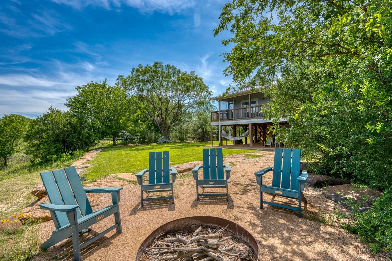2433 County Road 102