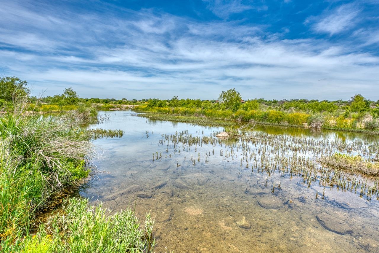 2433 County Road 102