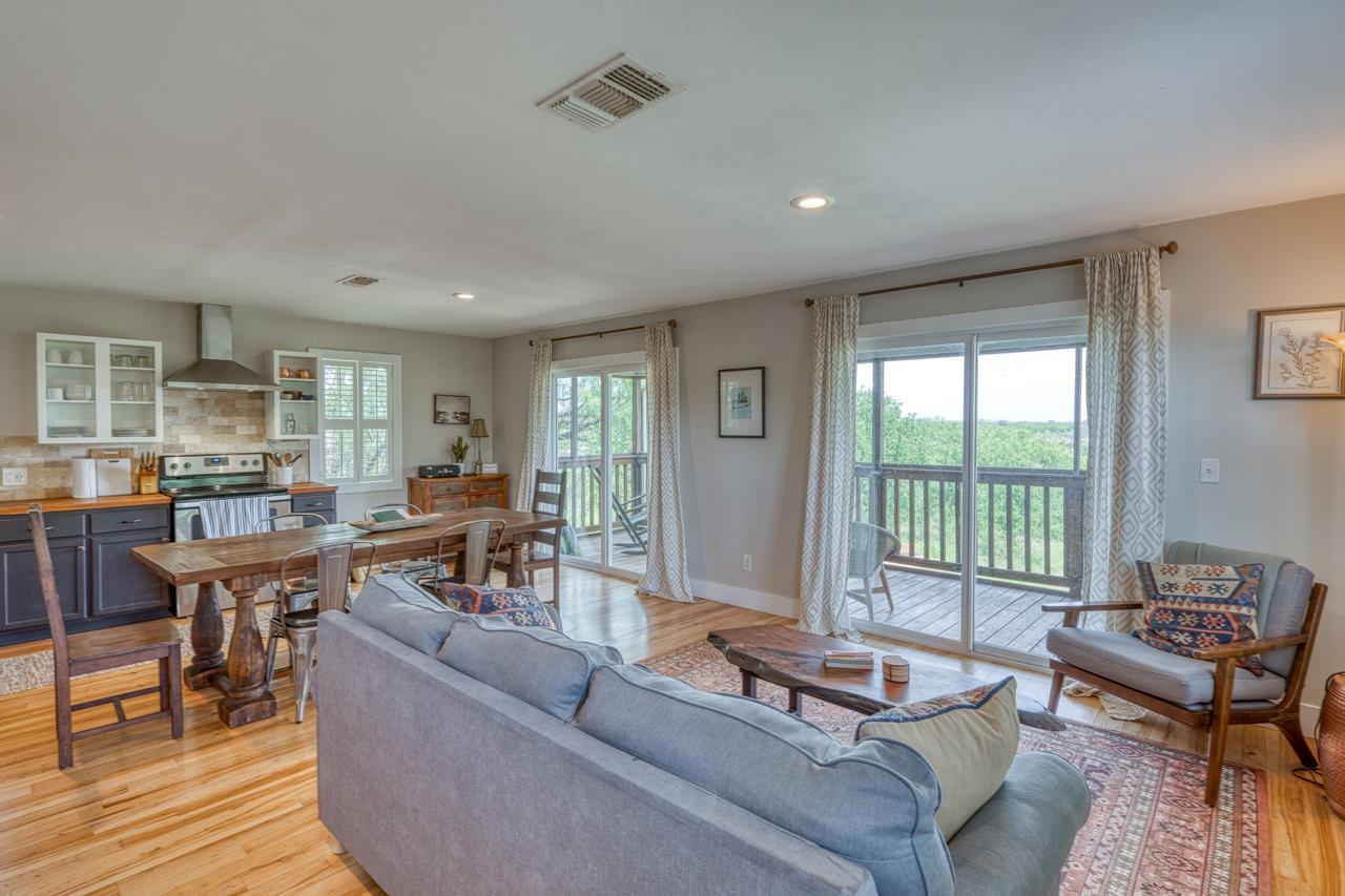 2433 County Road 102