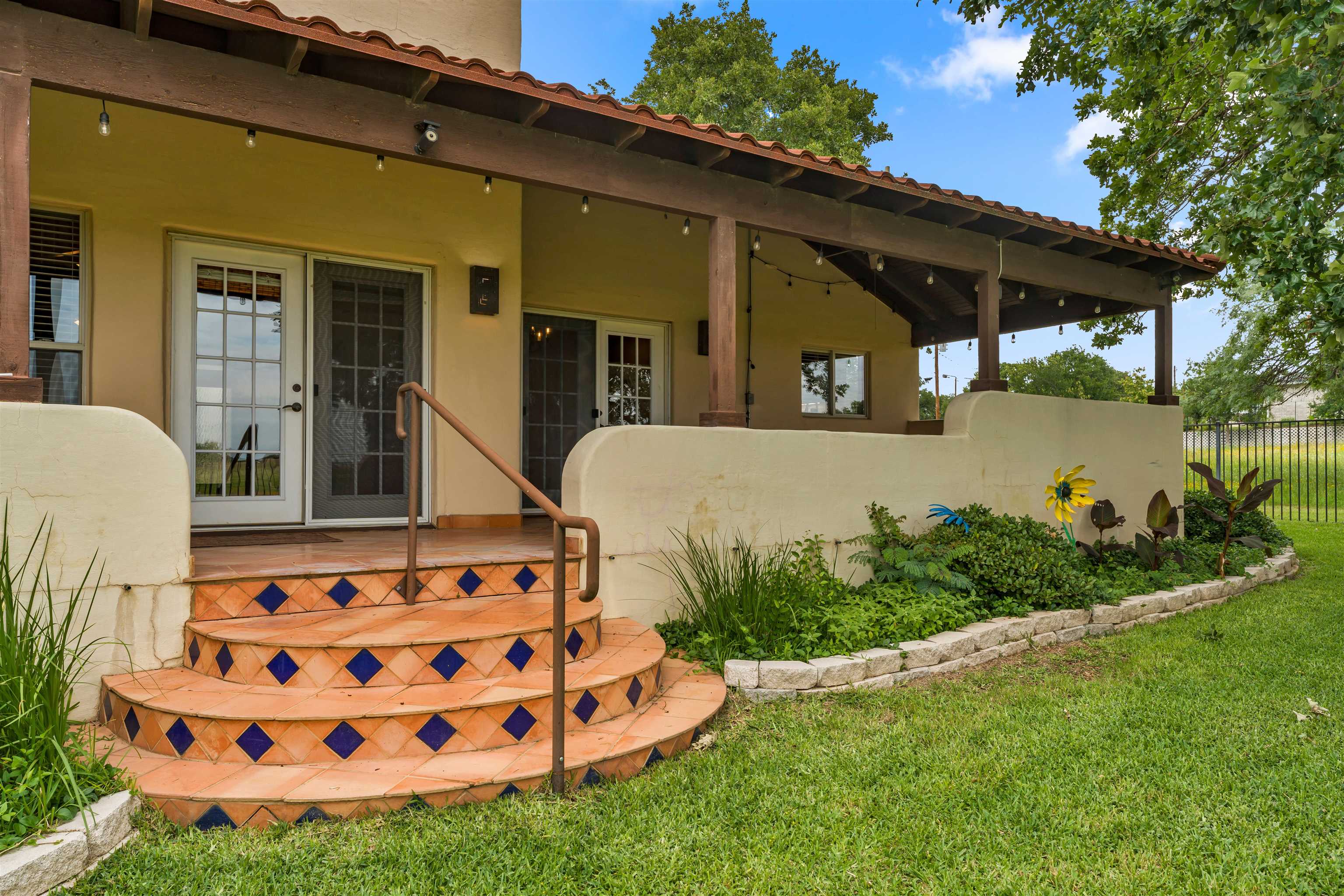 111 Woodlawn Drive