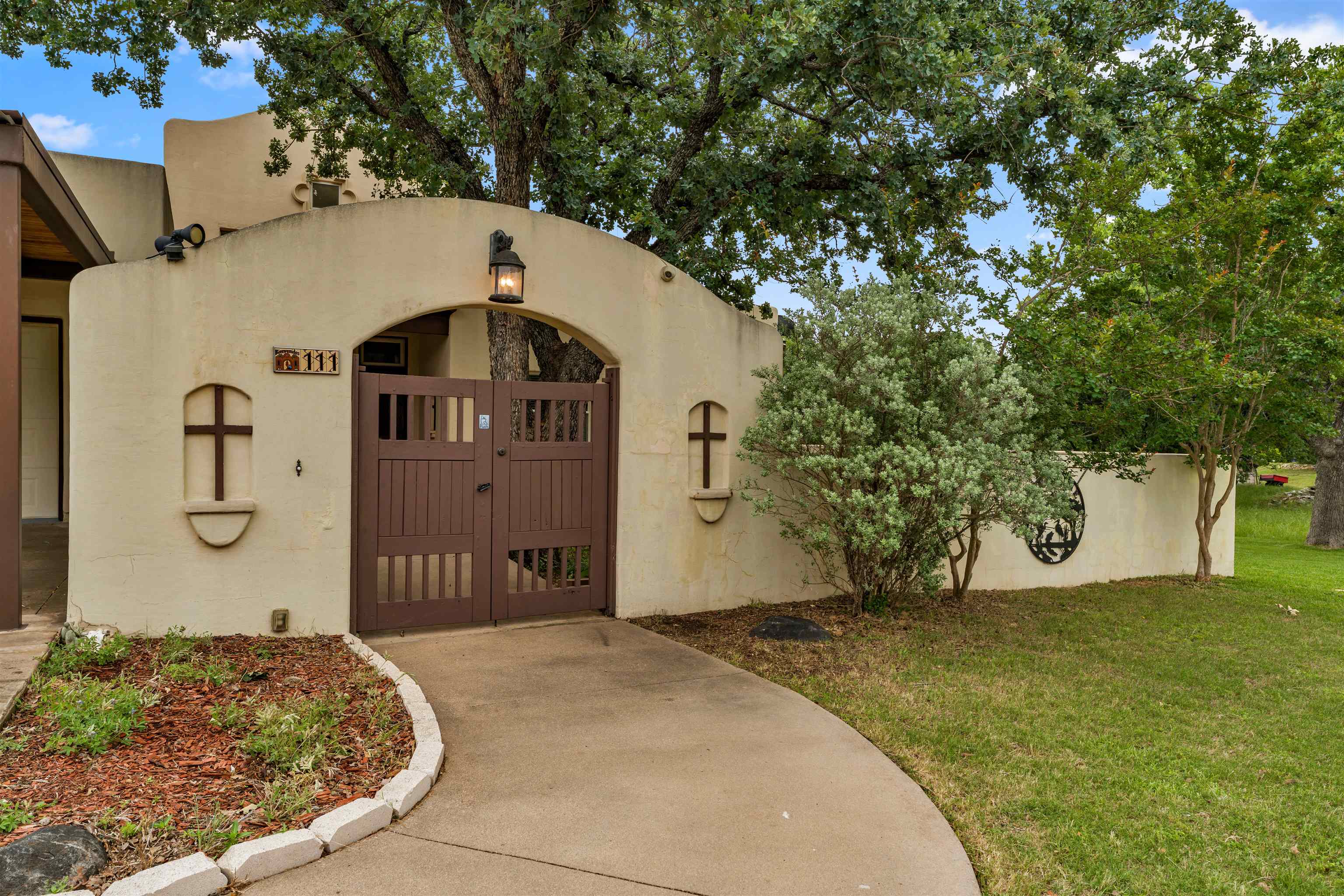 111 Woodlawn Drive