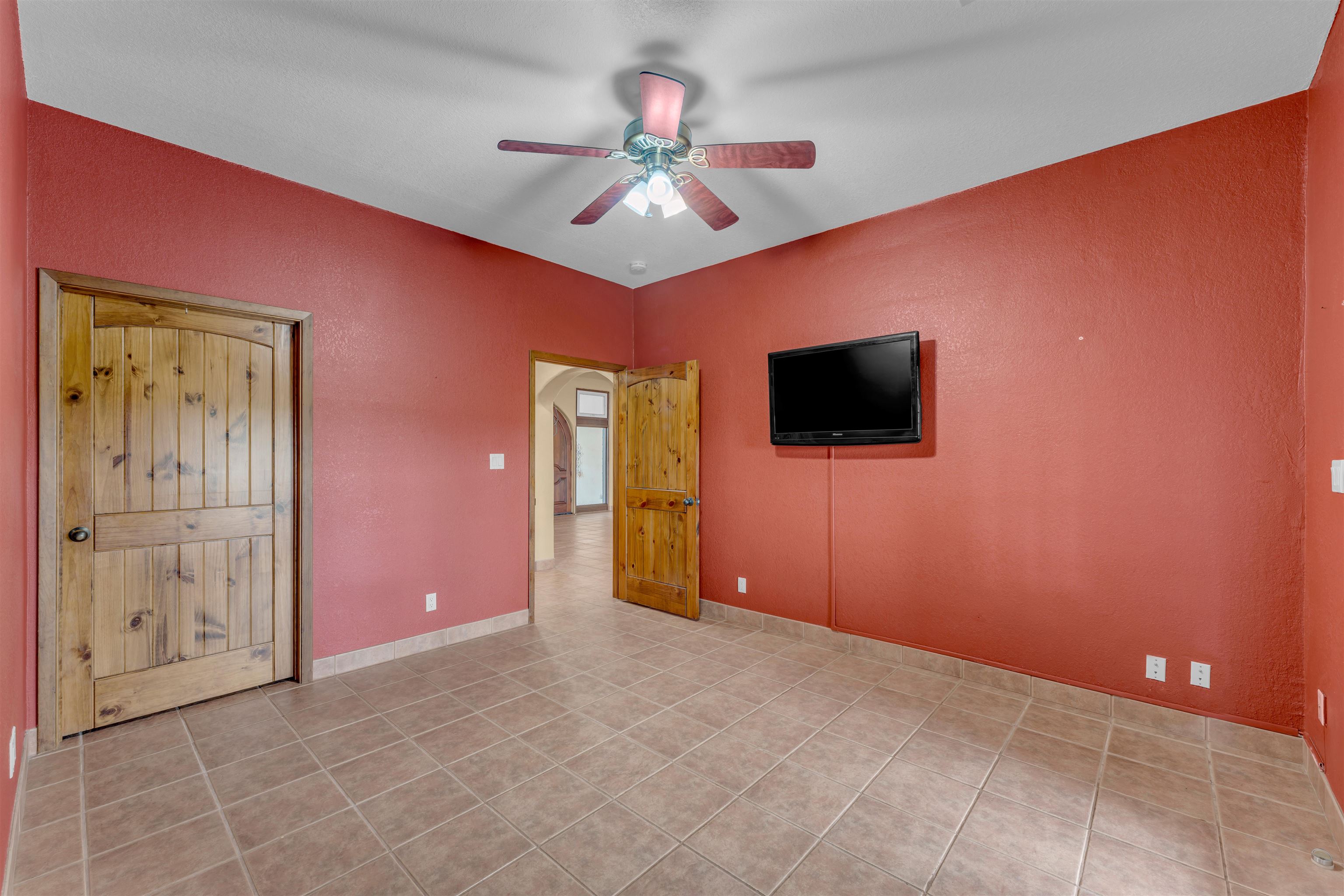 111 Woodlawn Drive