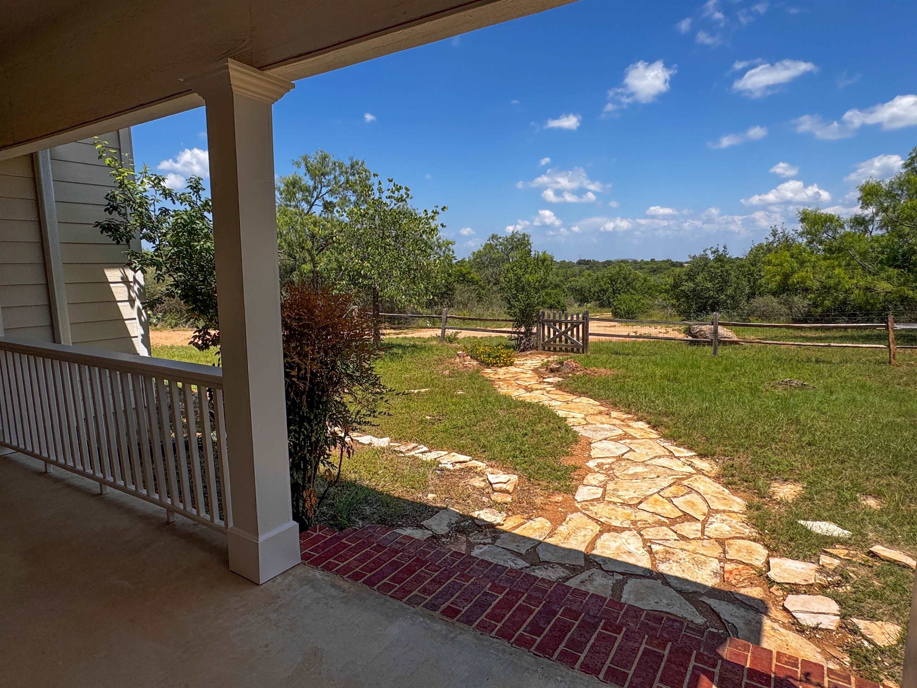 193 County Road 116