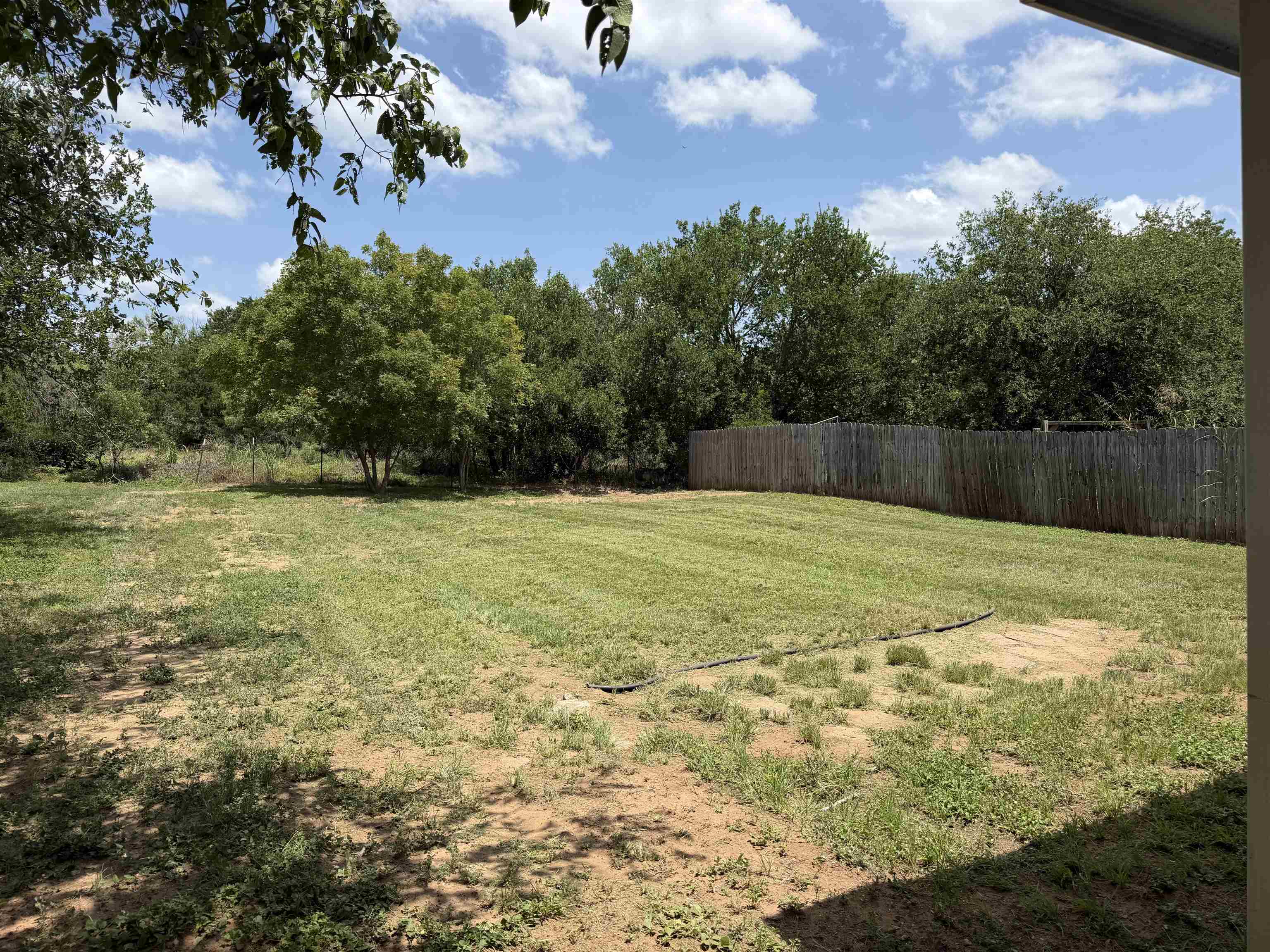 6261 River Oaks Dr