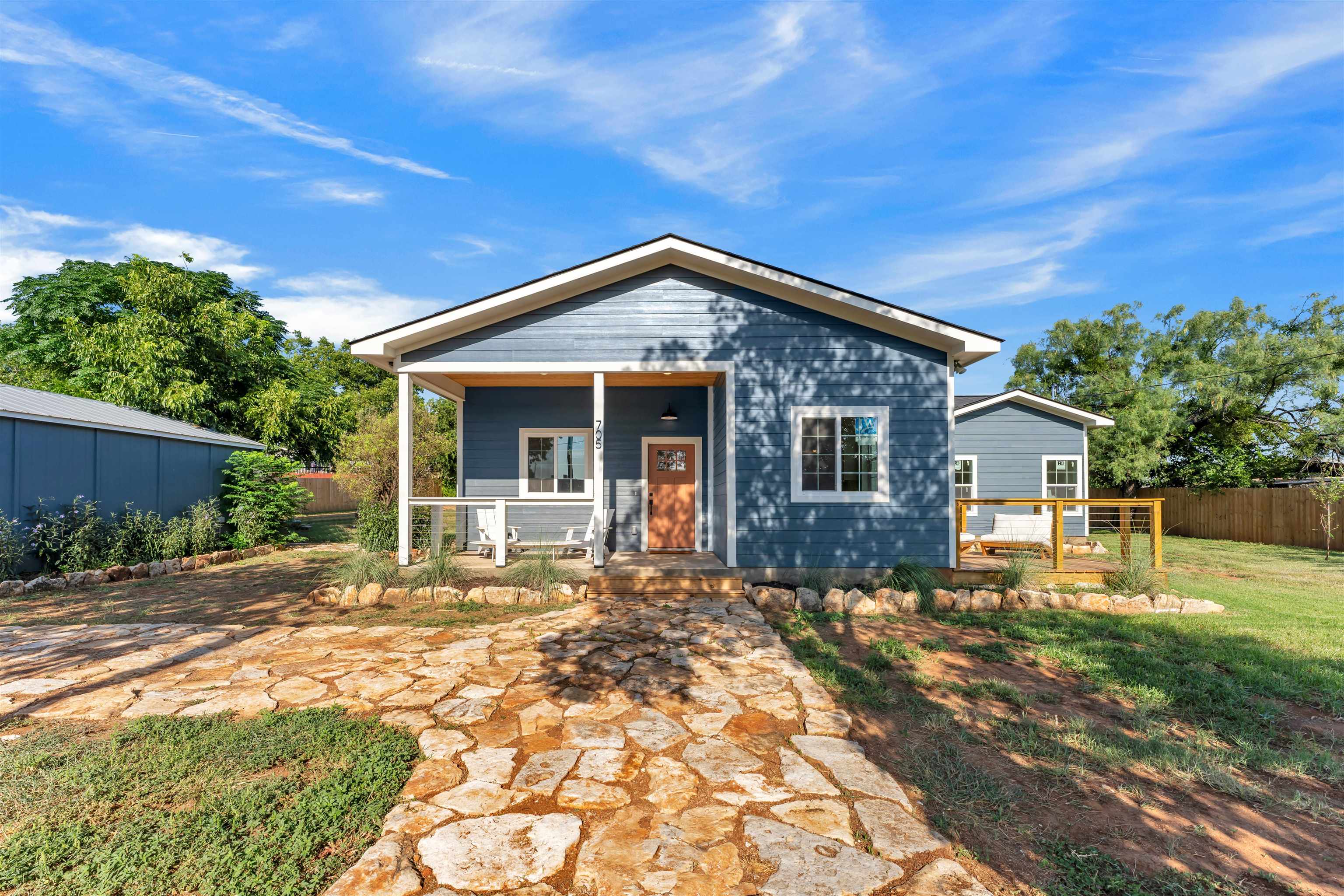 705 Flag Street