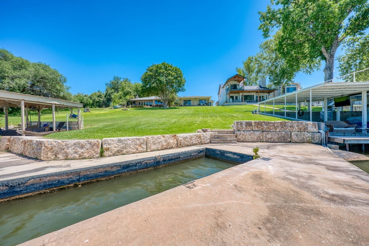 102 Mesquite Drive