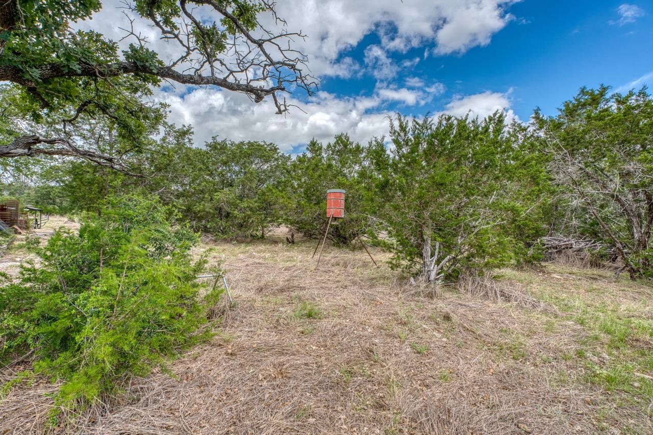 707 Ranch Road 1320