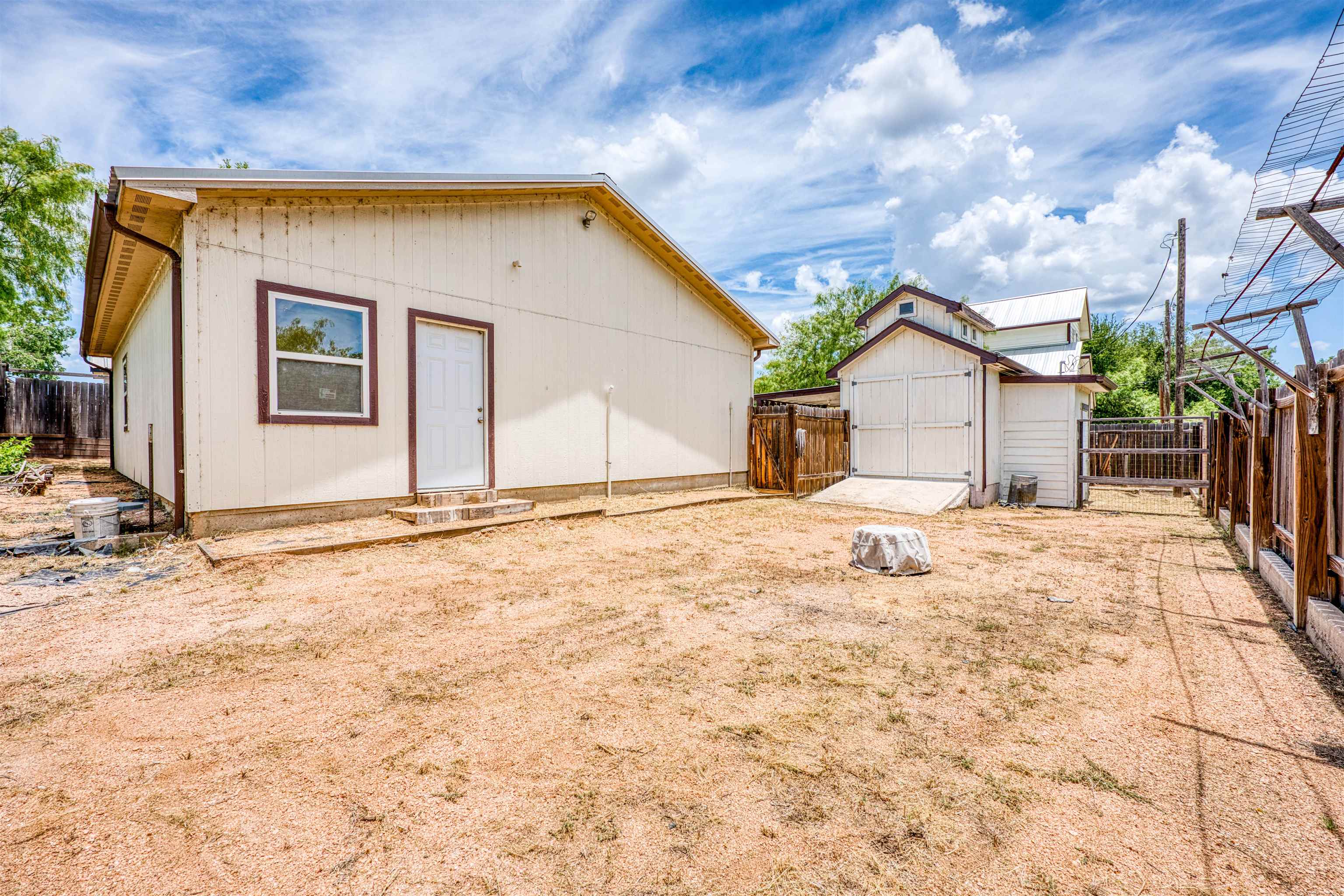 412 Granite Drive