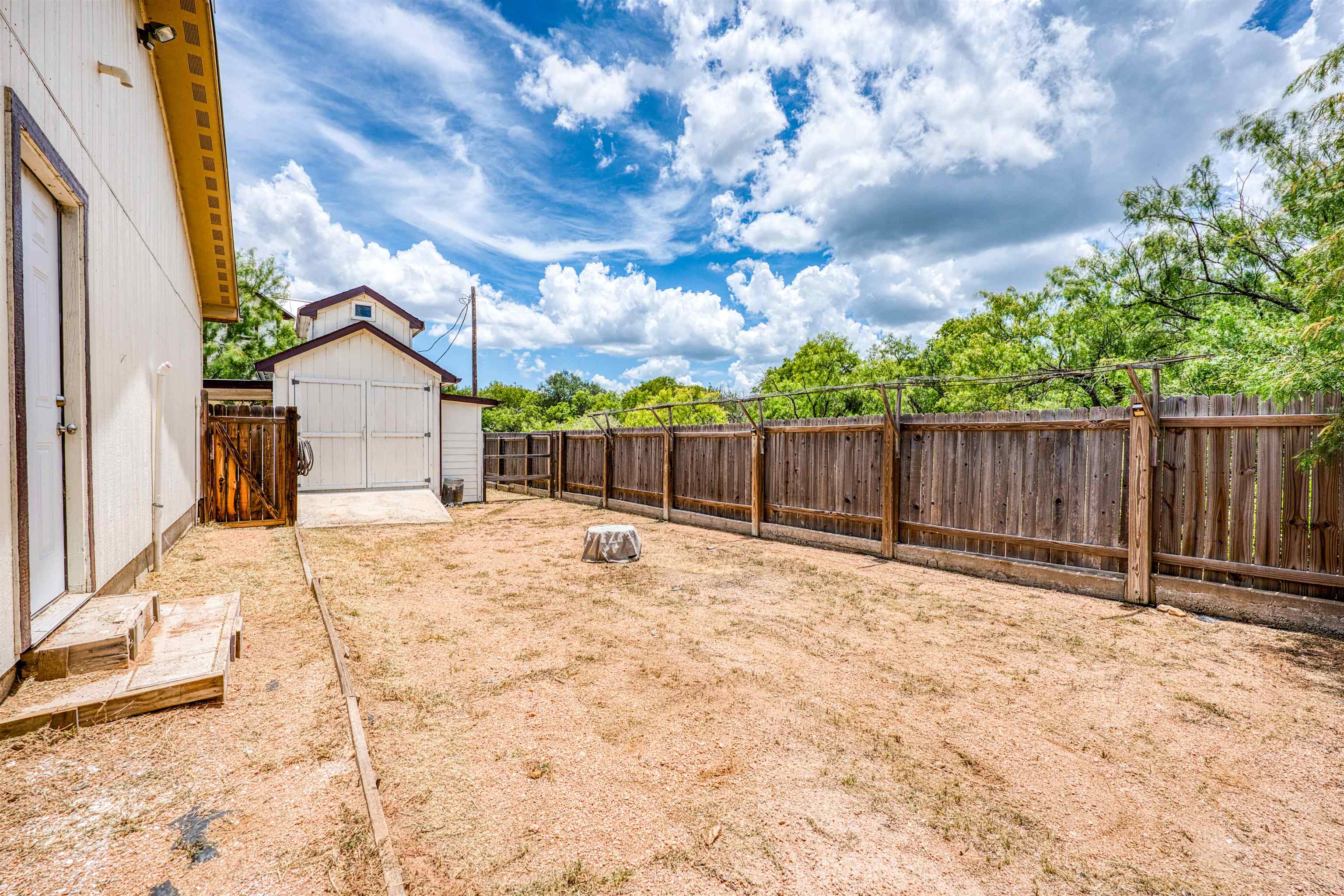 412 Granite Drive