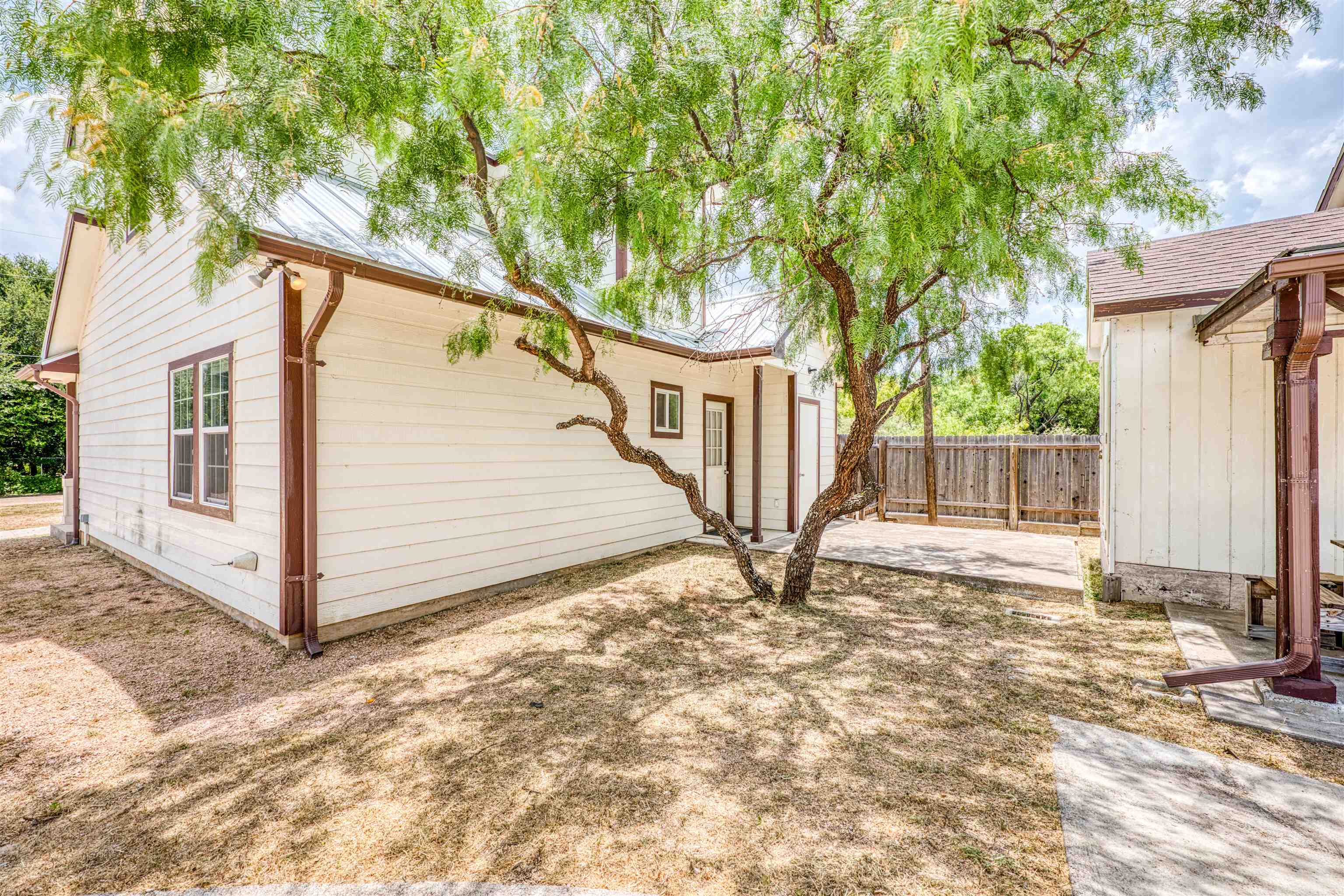 412 Granite Drive