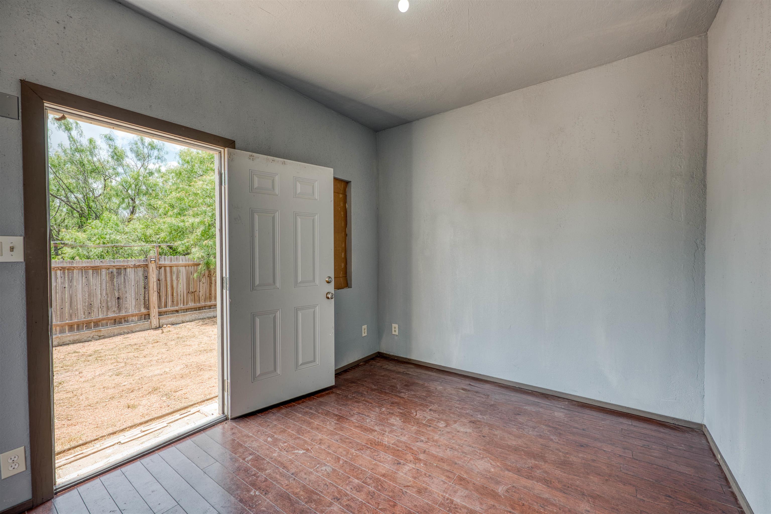 412 Granite Drive