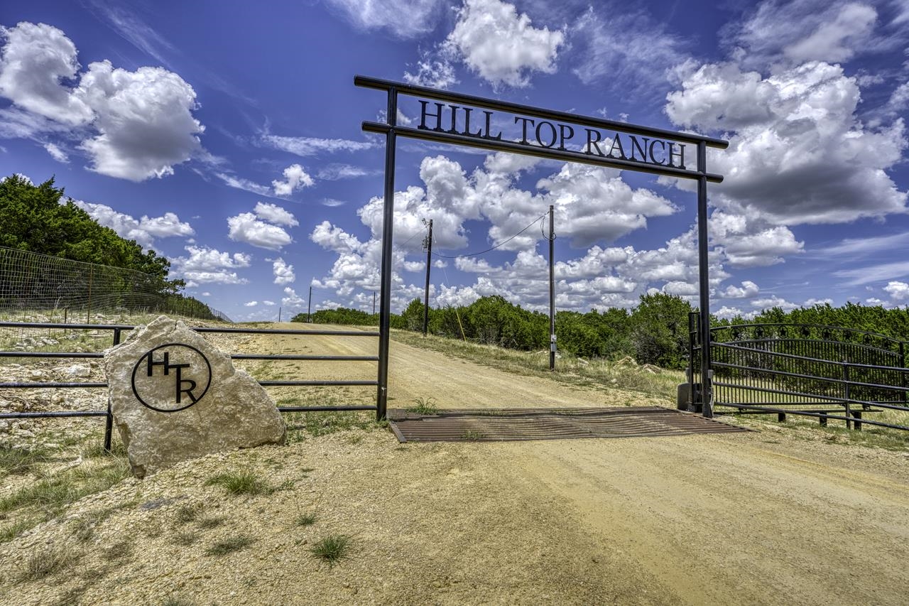 1662 Hill Top Trail