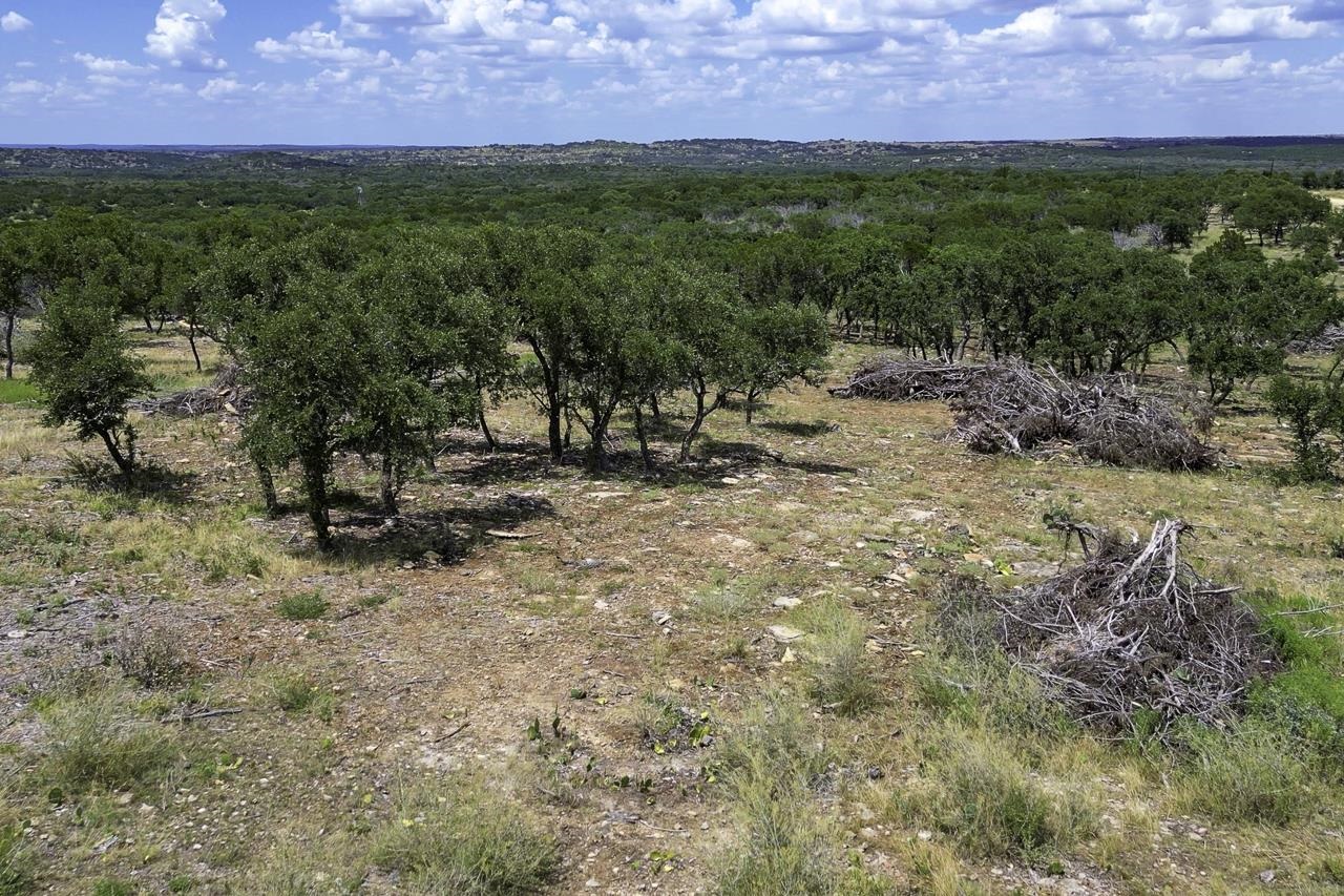 1662 Hill Top Trail