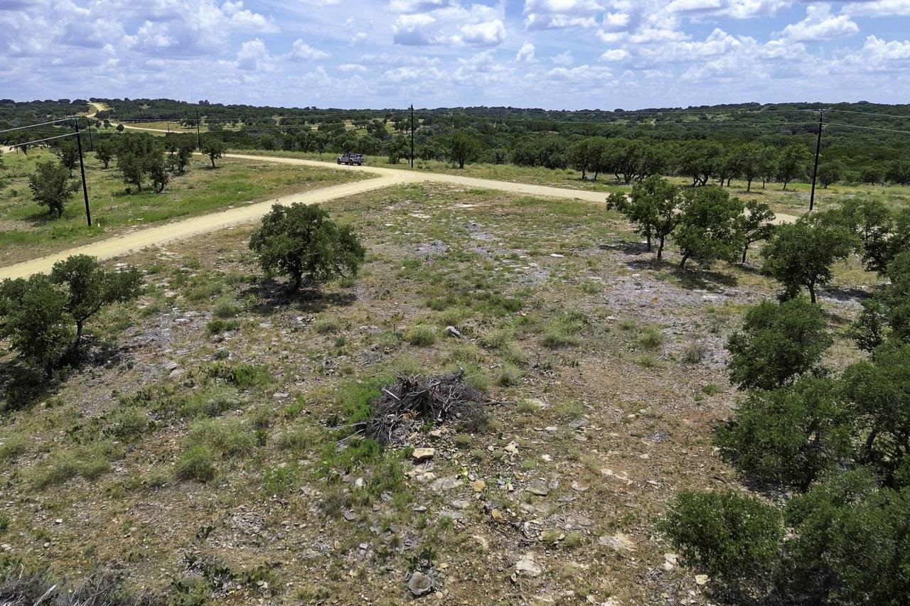 1662 Hill Top Trail