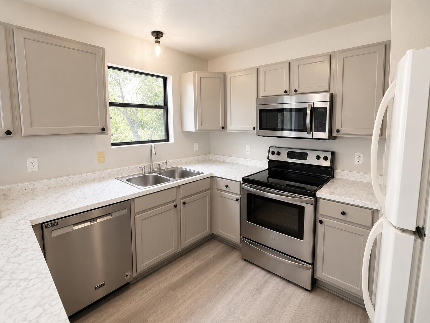 210 Skyline Drive