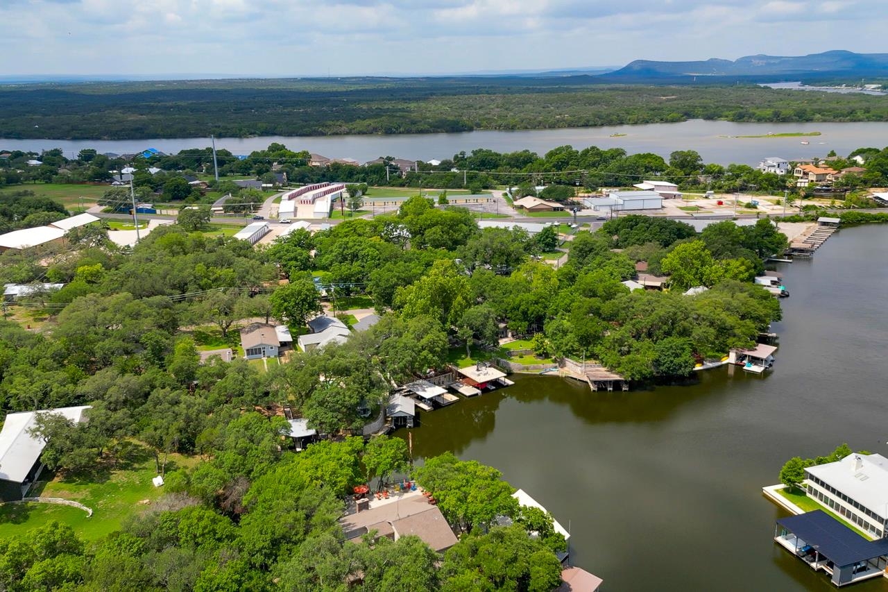105 Mesquite Bend
