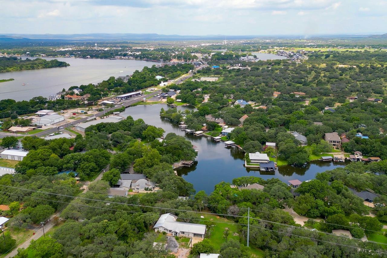 105 Mesquite Bend