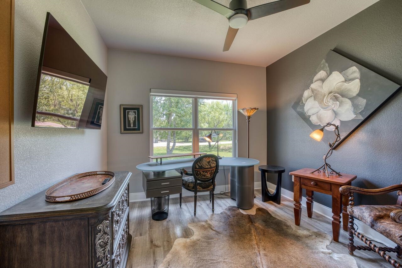 108 Lakecliff Drive