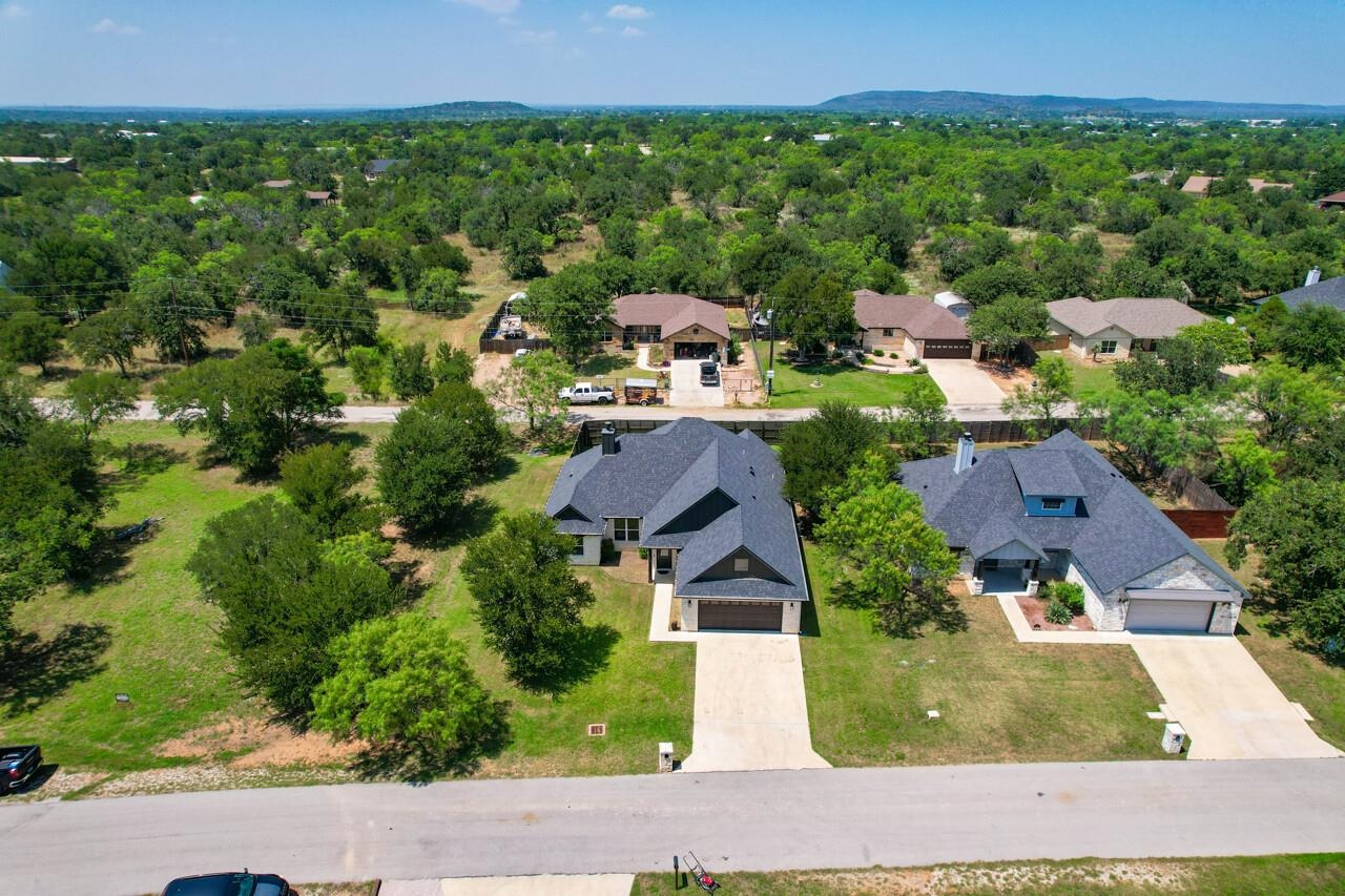 108 Lakecliff Drive