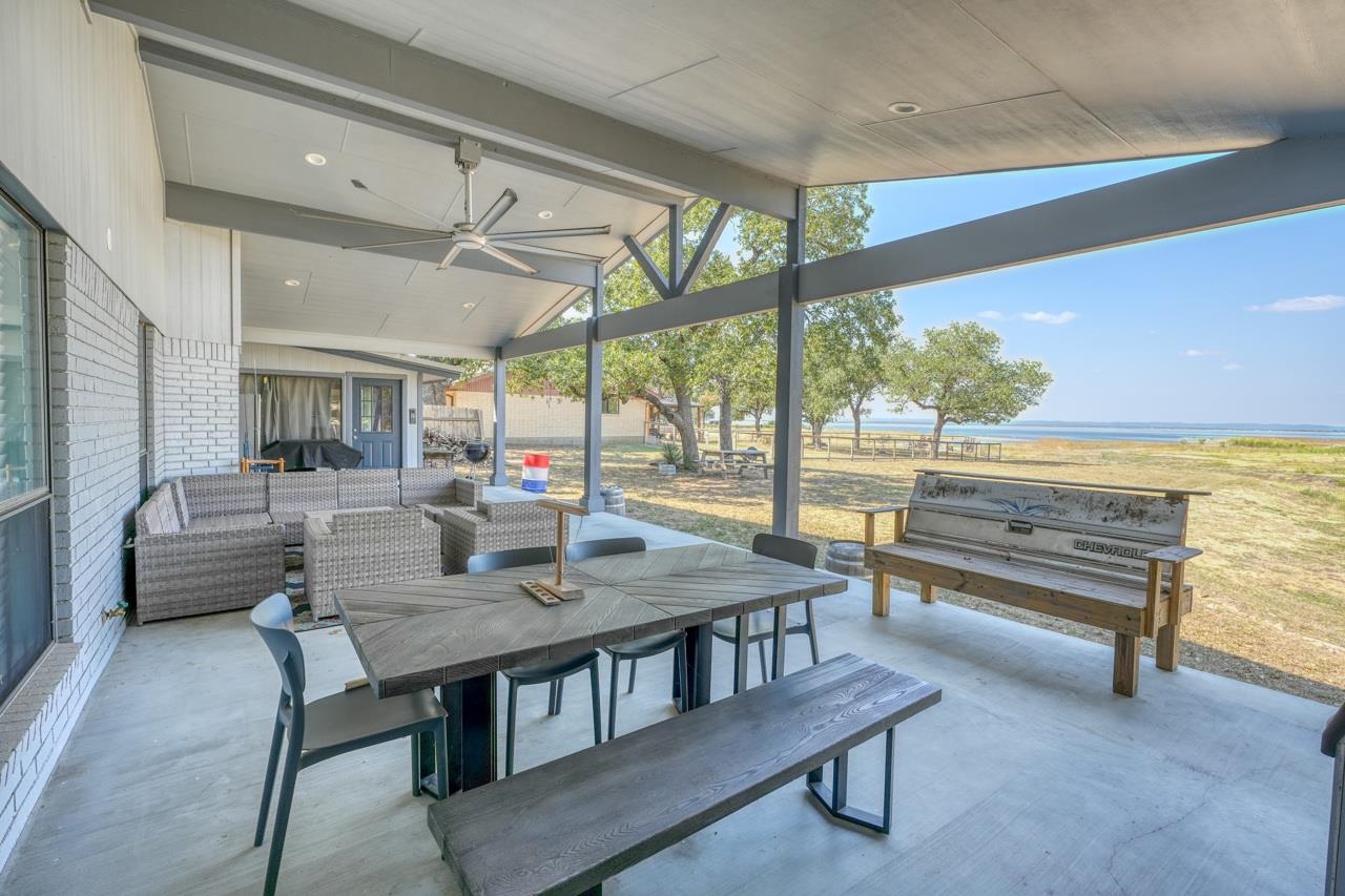 724 S Chaparral