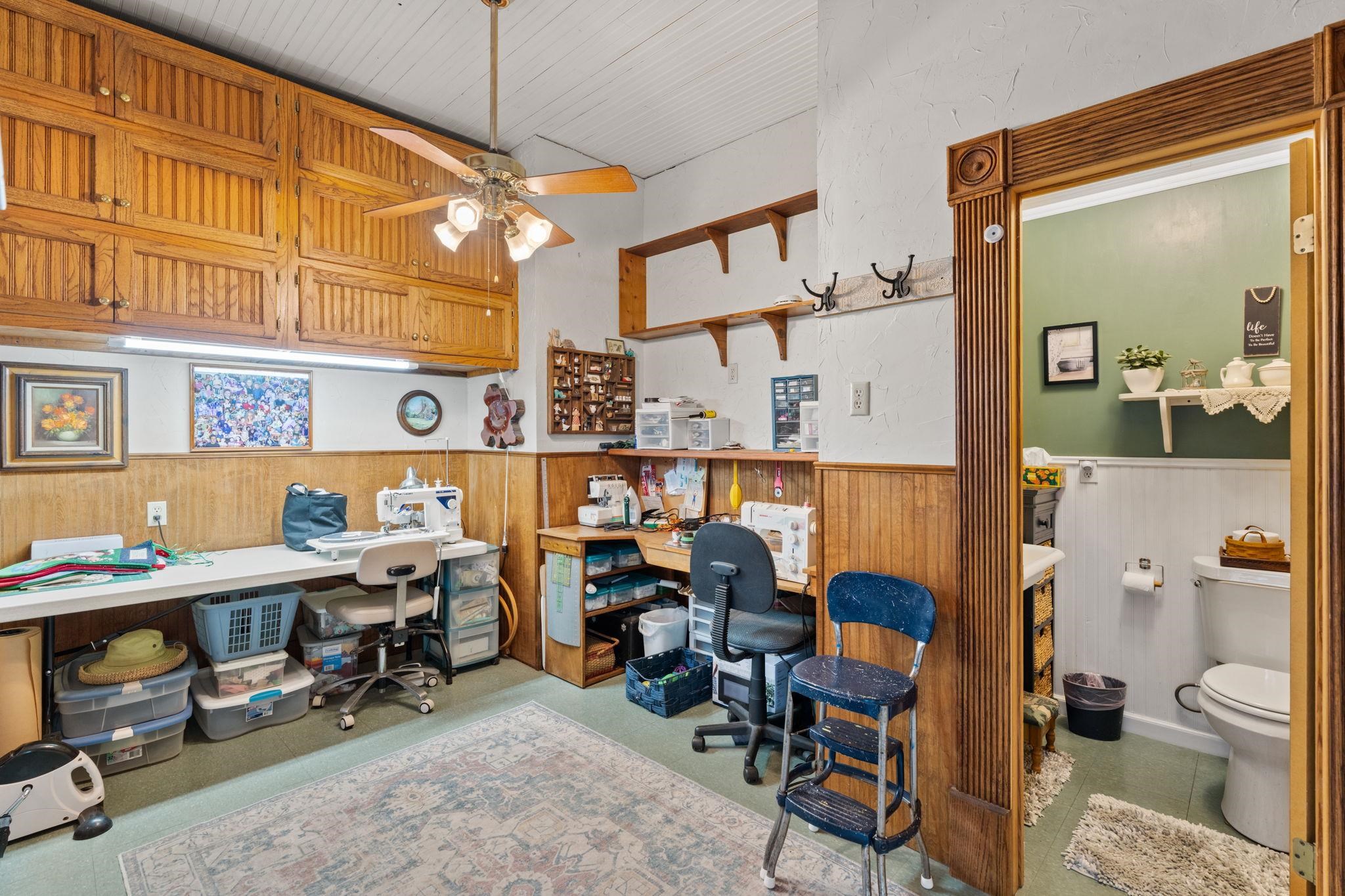 2403 Maple Lane